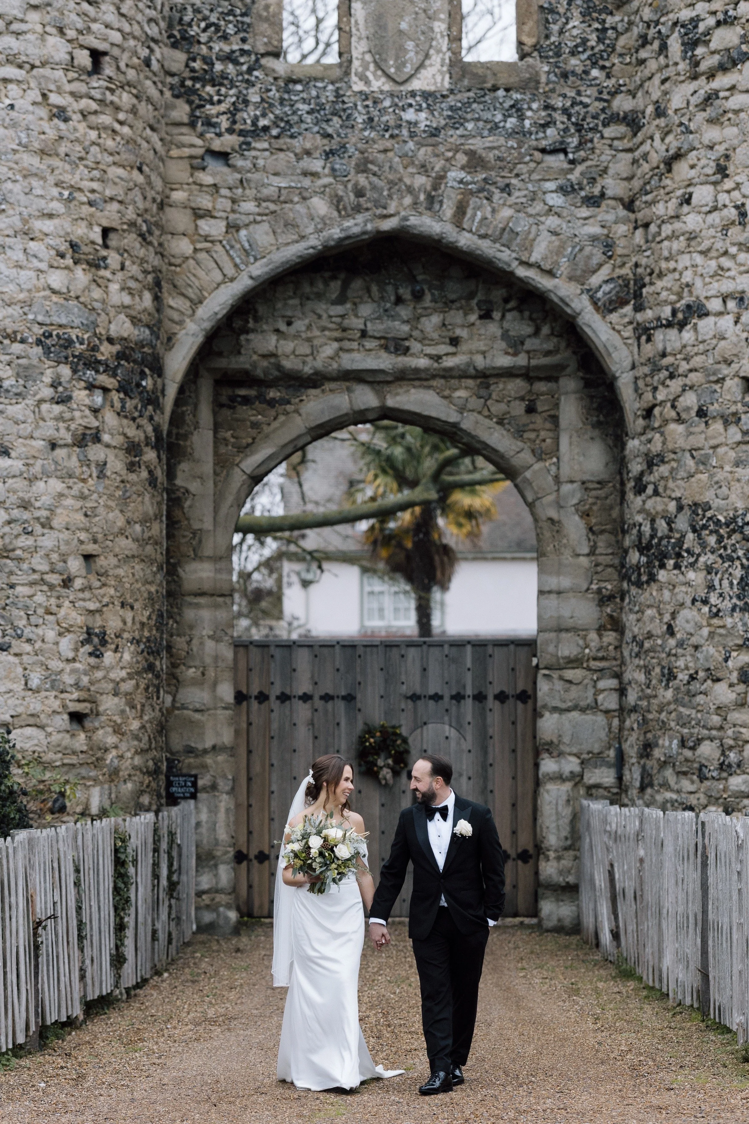 Rachel and James-Helen Rowe Photography-497.jpg