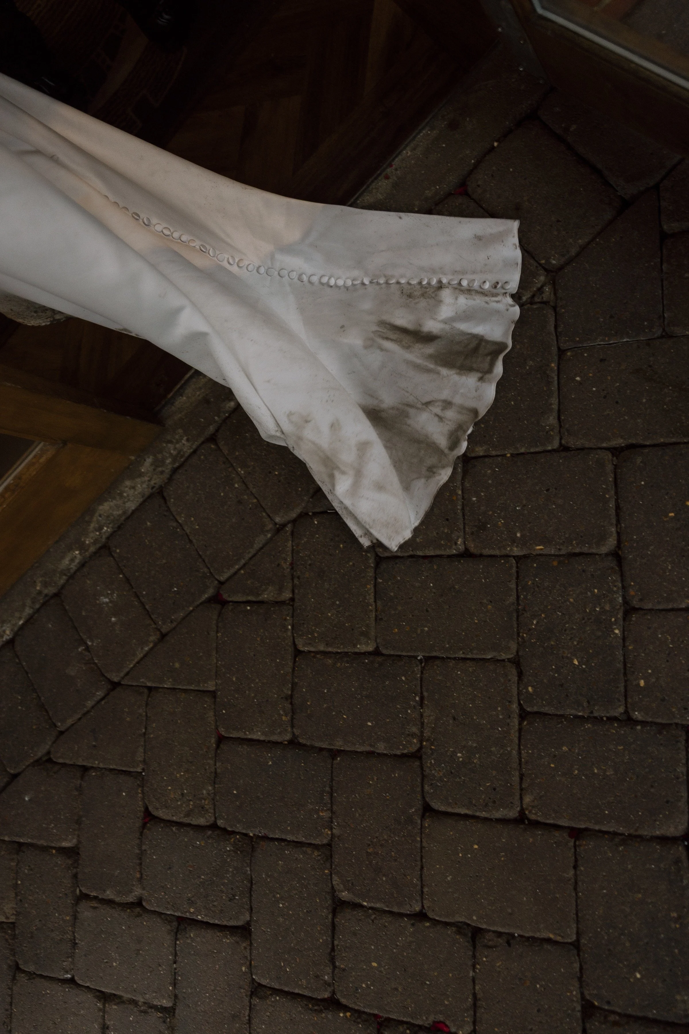 Rachel and James-Helen Rowe Photography-523.jpg