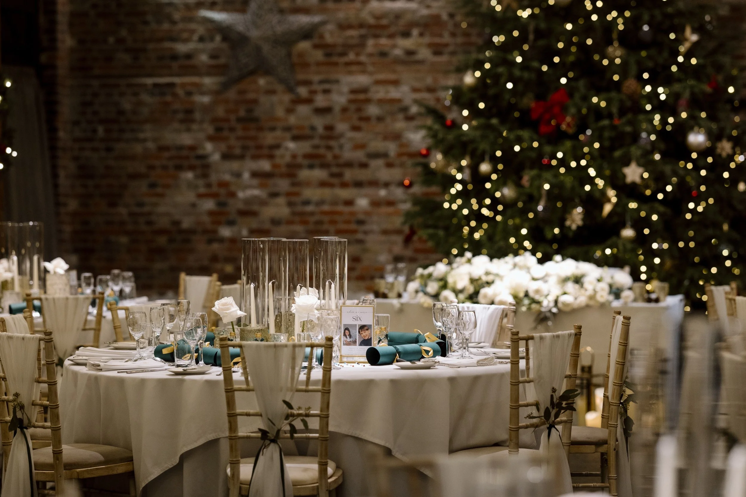 Rachel and James-Helen Rowe Photography-542-2.jpg