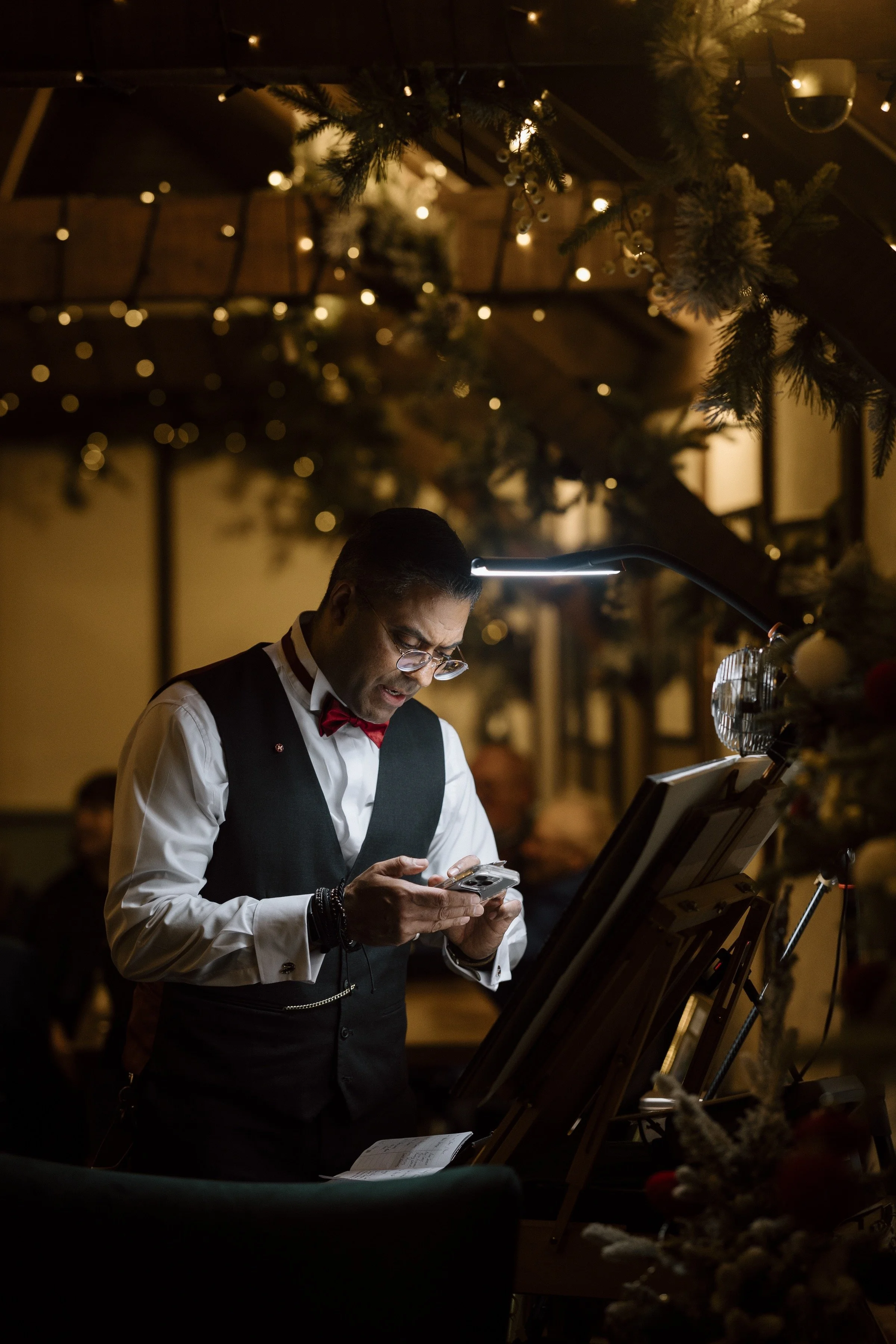 Rachel and James-Helen Rowe Photography-575-2.jpg