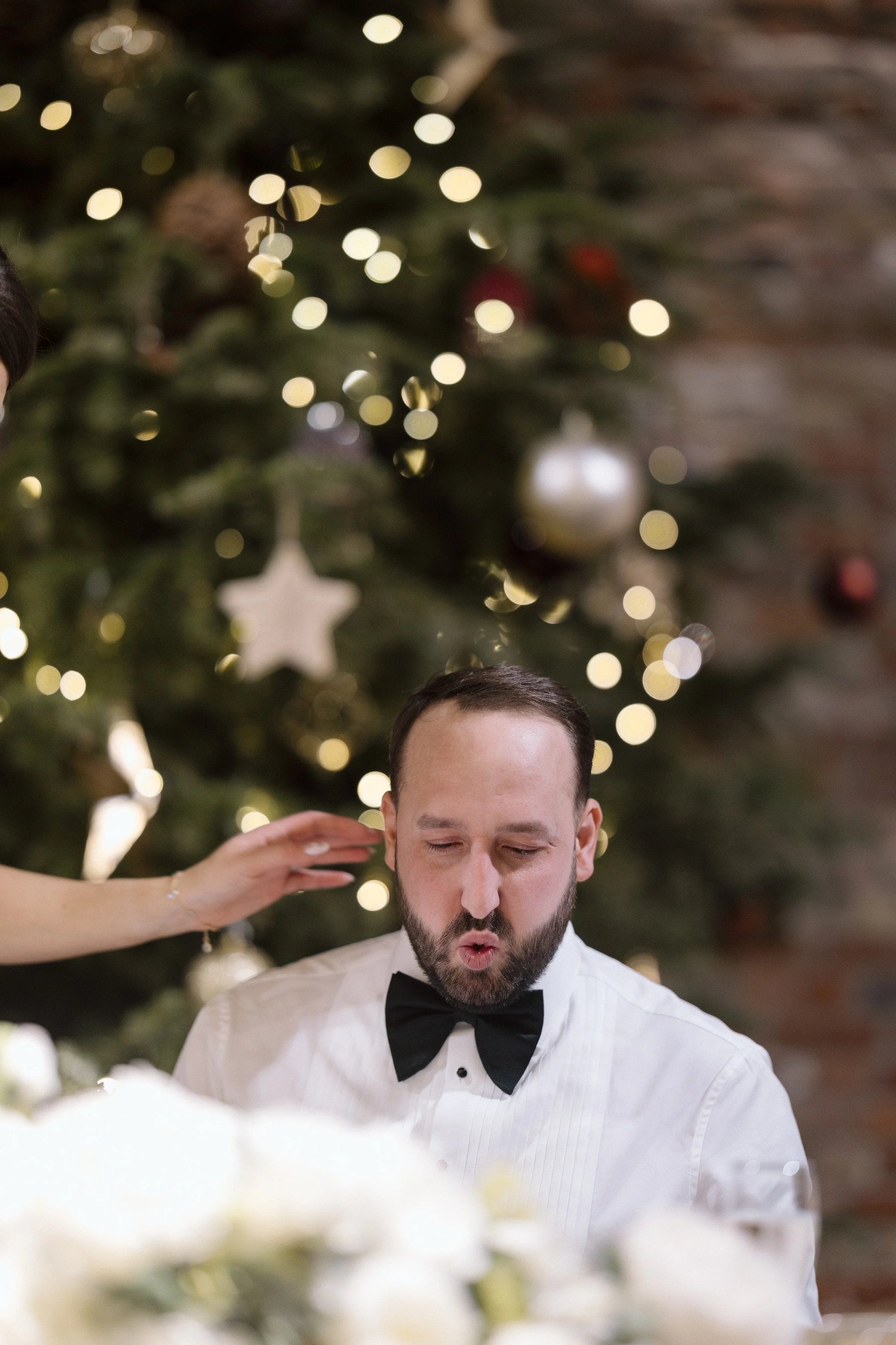 Rachel and James-Helen Rowe Photography-718.jpg