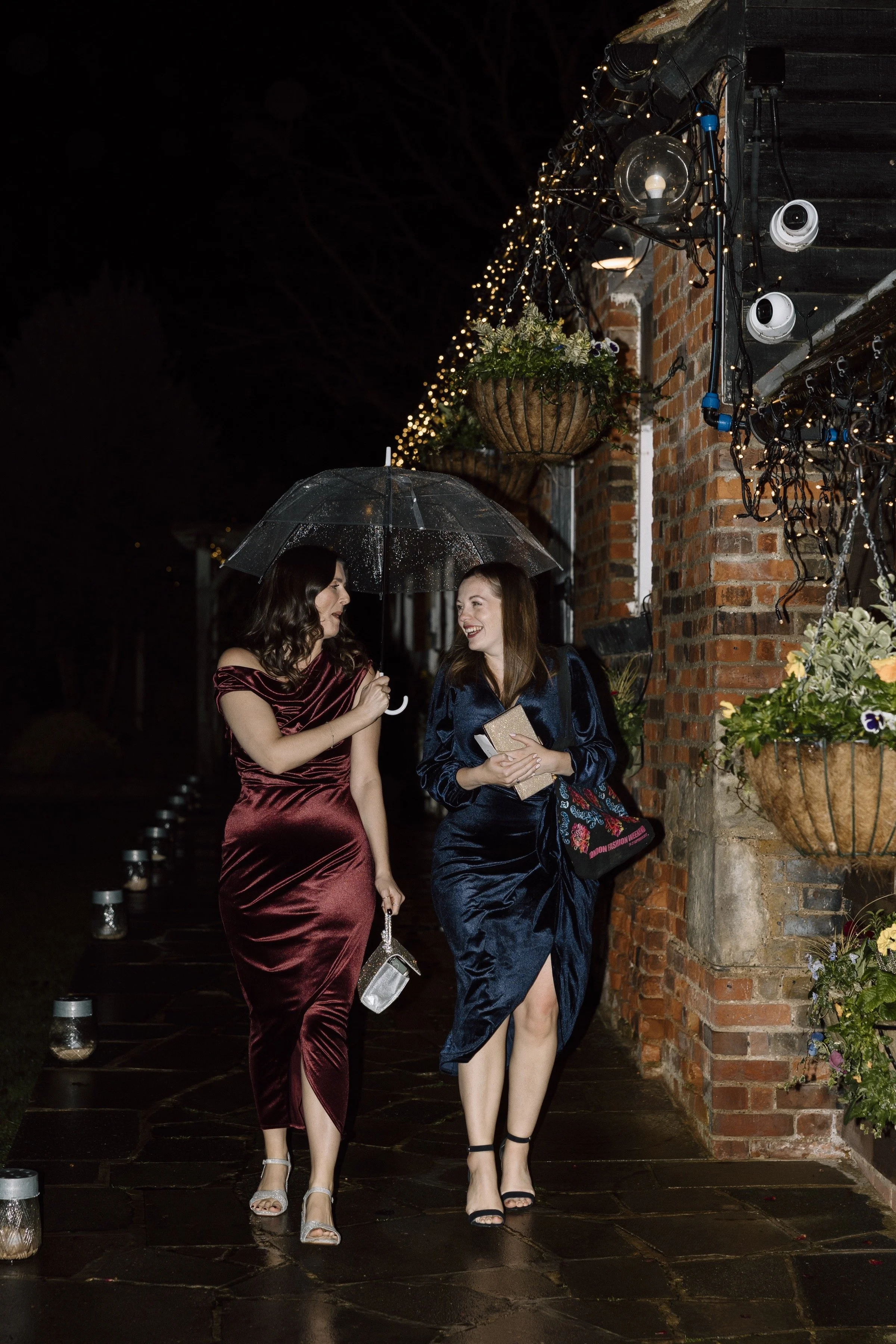 Rachel and James-Helen Rowe Photography-802.jpg