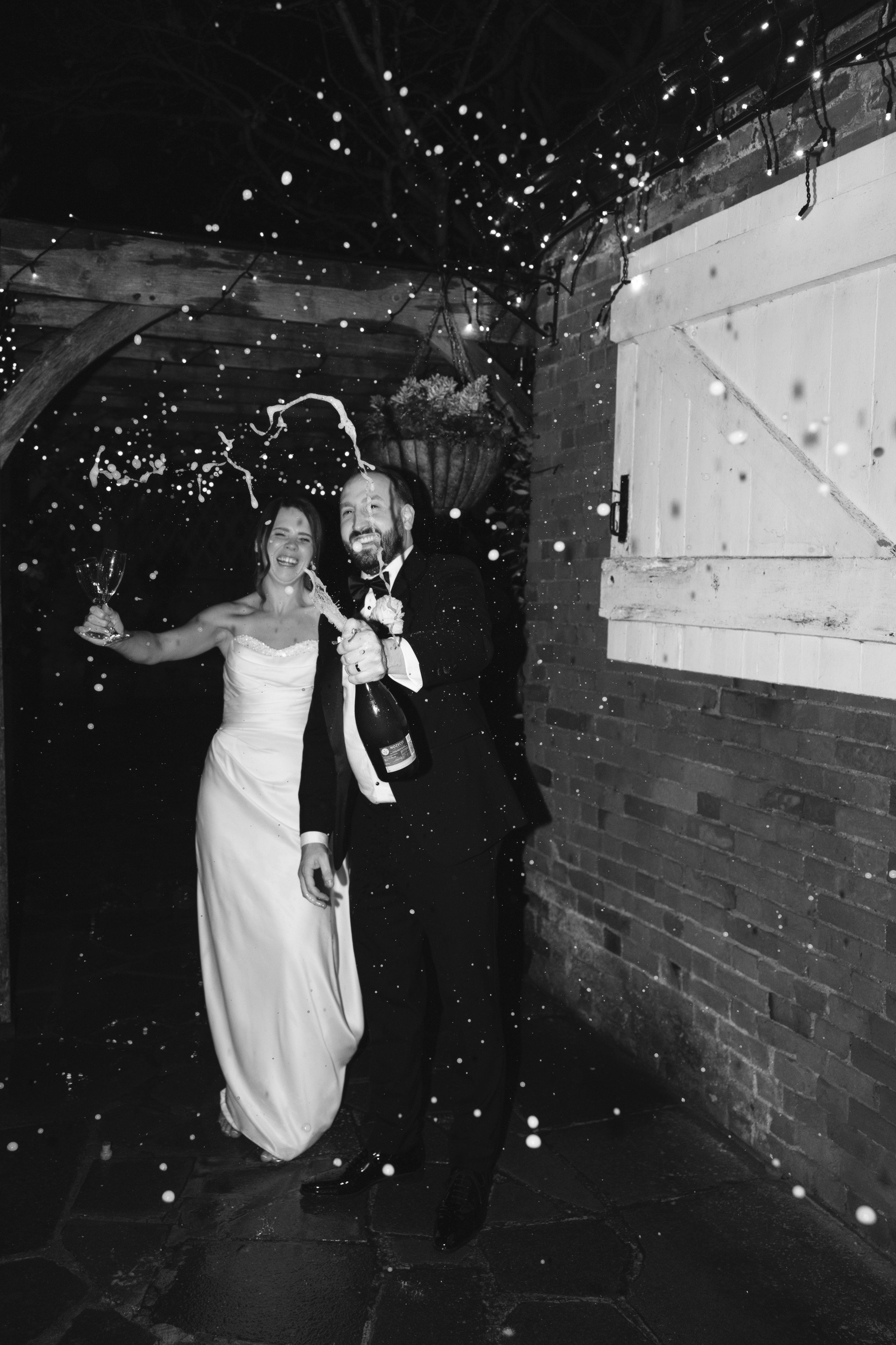 Rachel and James-Helen Rowe Photography-811.jpg