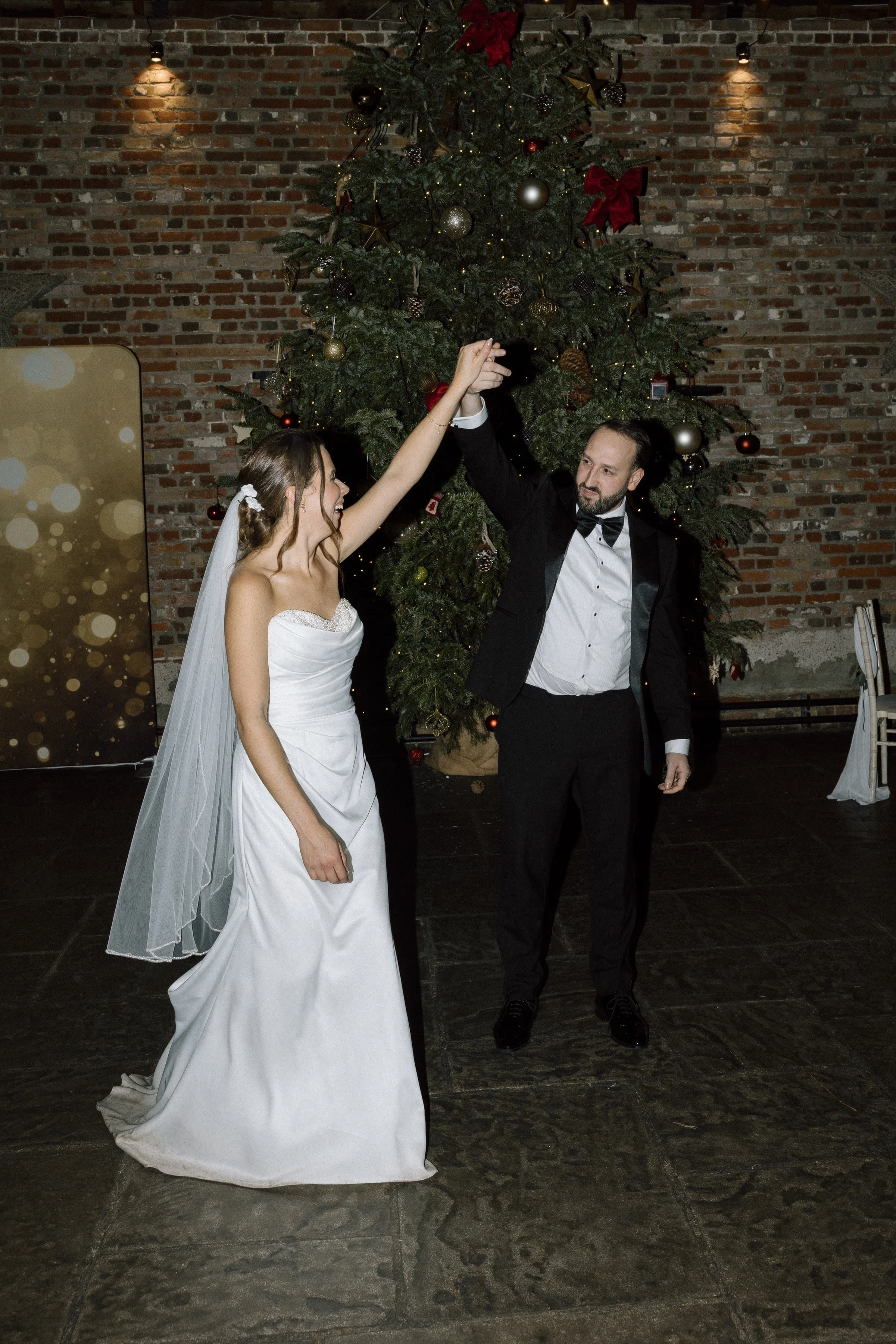 Rachel and James-Helen Rowe Photography-842.jpg