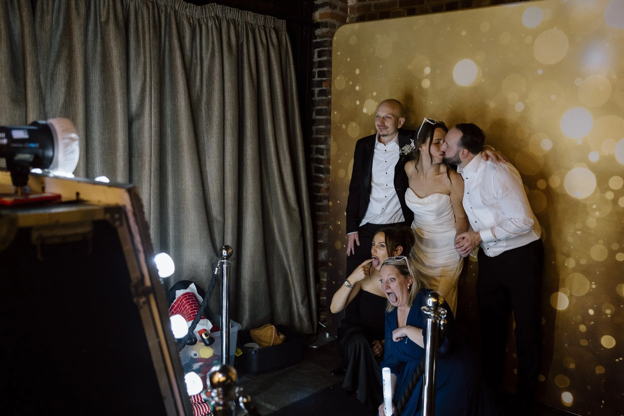 Rachel and James-Helen Rowe Photography-917.jpg