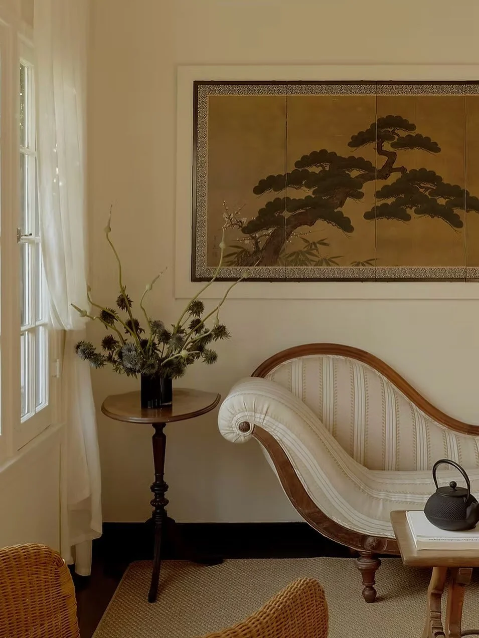 Nothing more relaxing than feeling like you&rsquo;re at home, and @spencers.spa has don&rsquo;t just that at their new WeHo location. Pure magic🫧