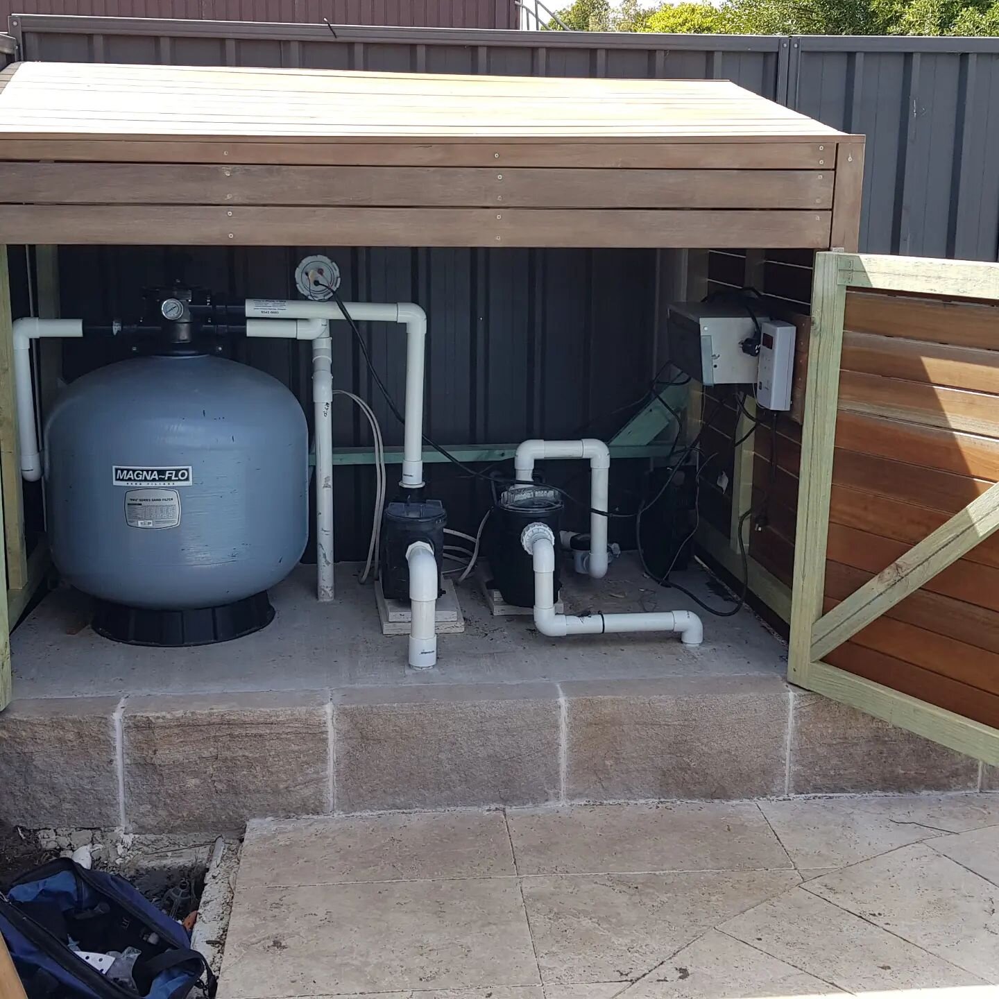 Pool pump enclosure