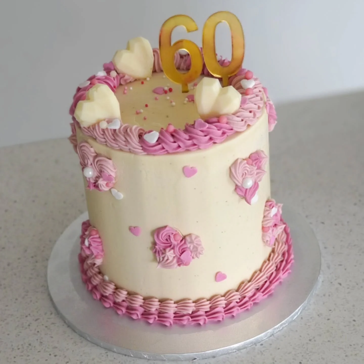 Here's a few recent pink cakes. Notice they are all different size/shape? 

When I say I offer custom cakes I really mean it! Size, shape, colours, fillings, flavours....all your choice! 

This is so handy when trying to work with a specific budget o