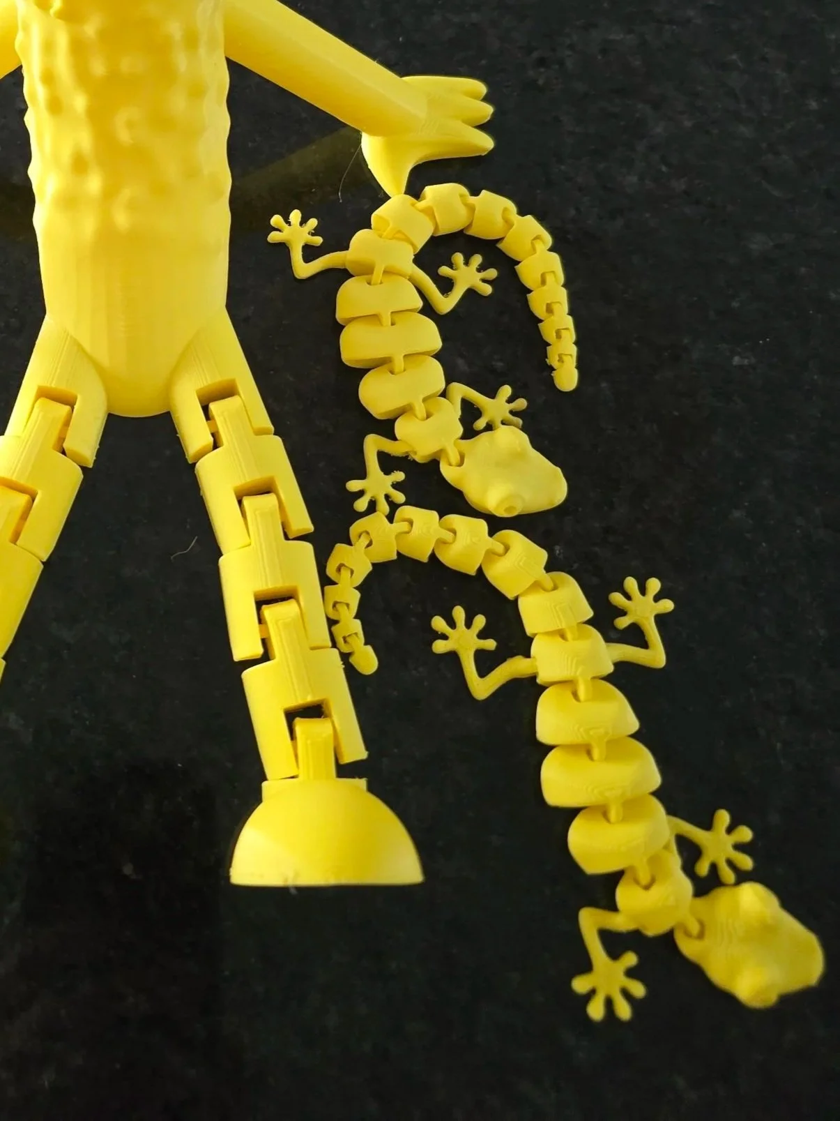 Yellow Lizard (2 available) $6