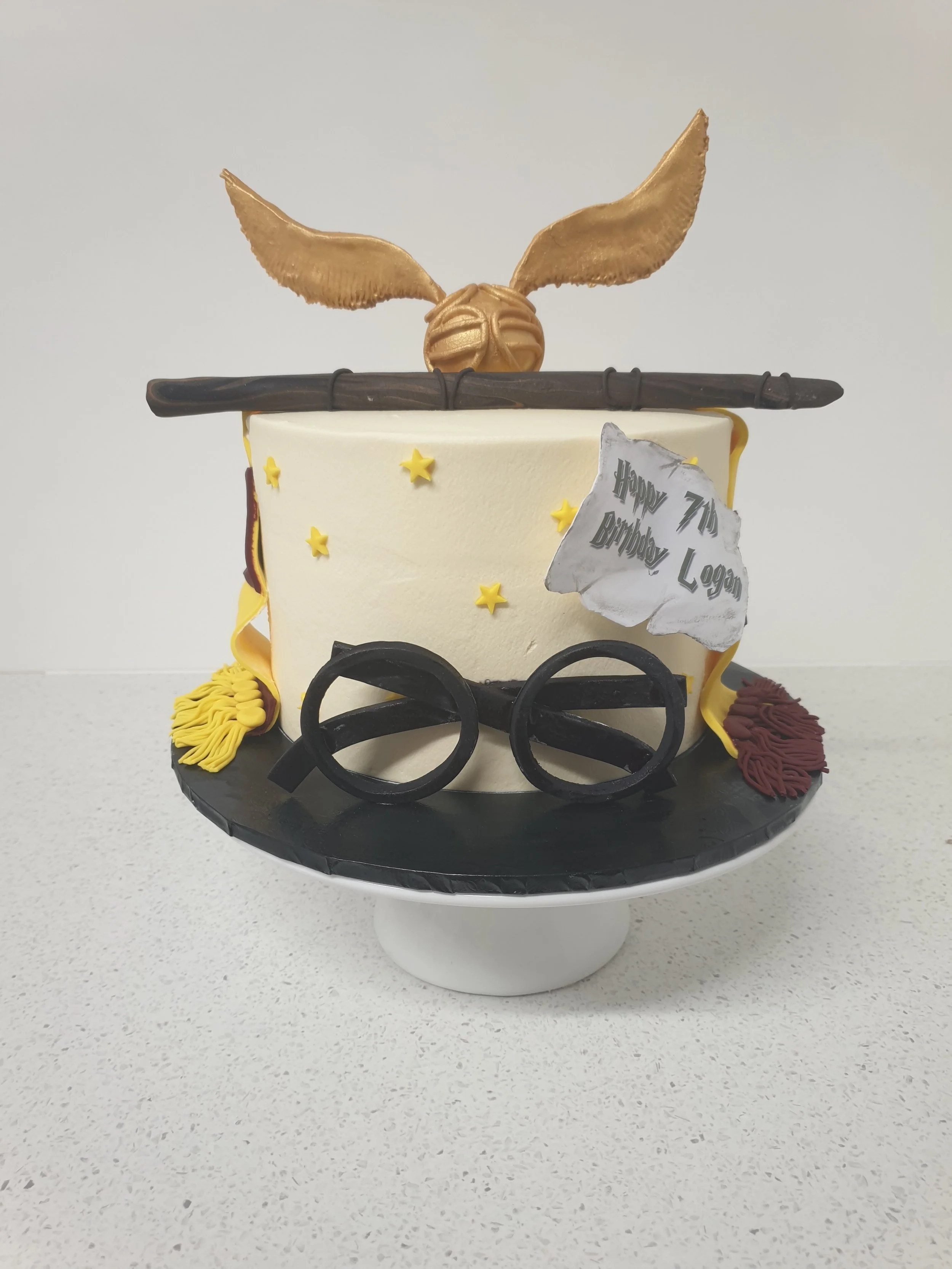 Wizarding Celebration cake