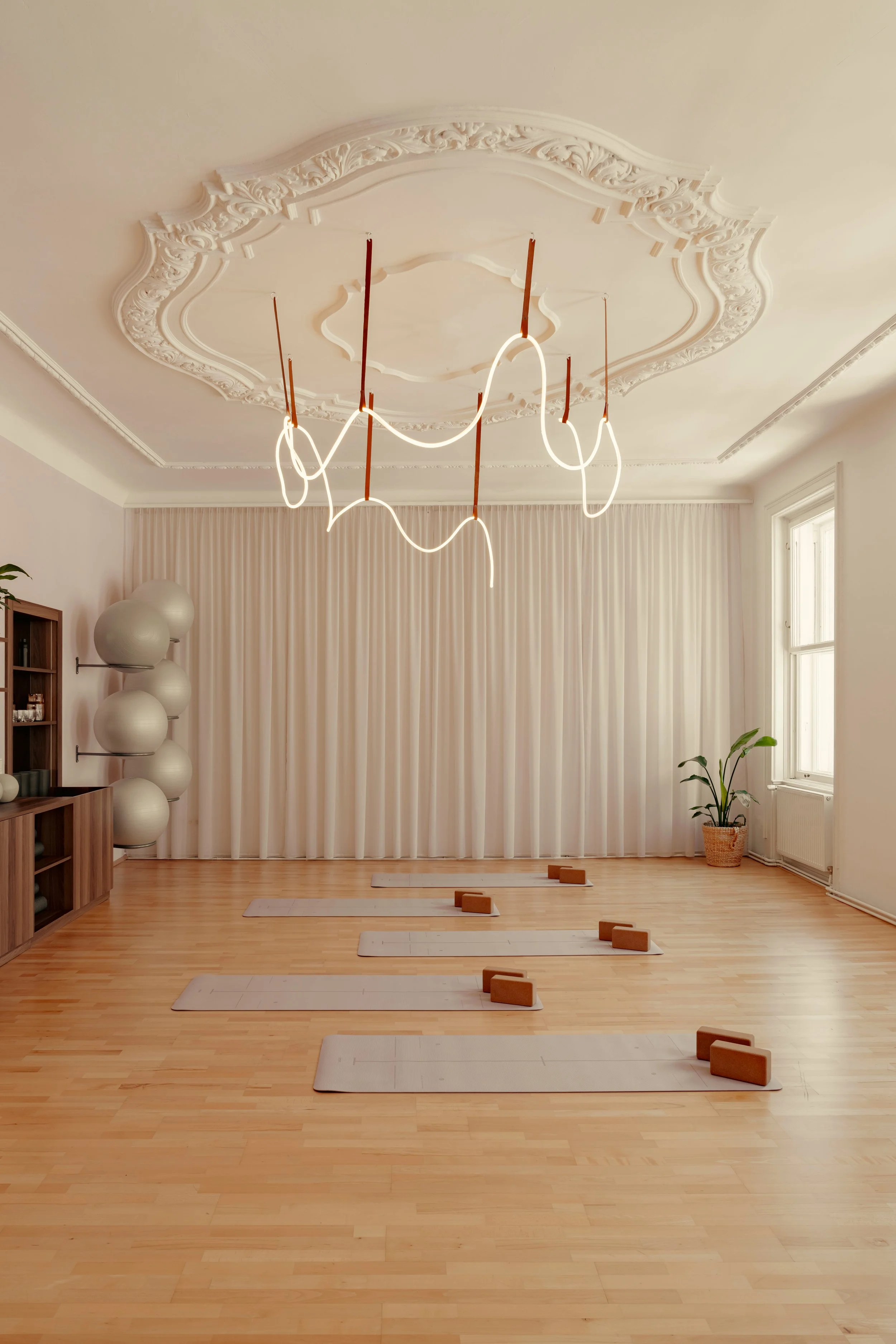 PILATES STUDIO