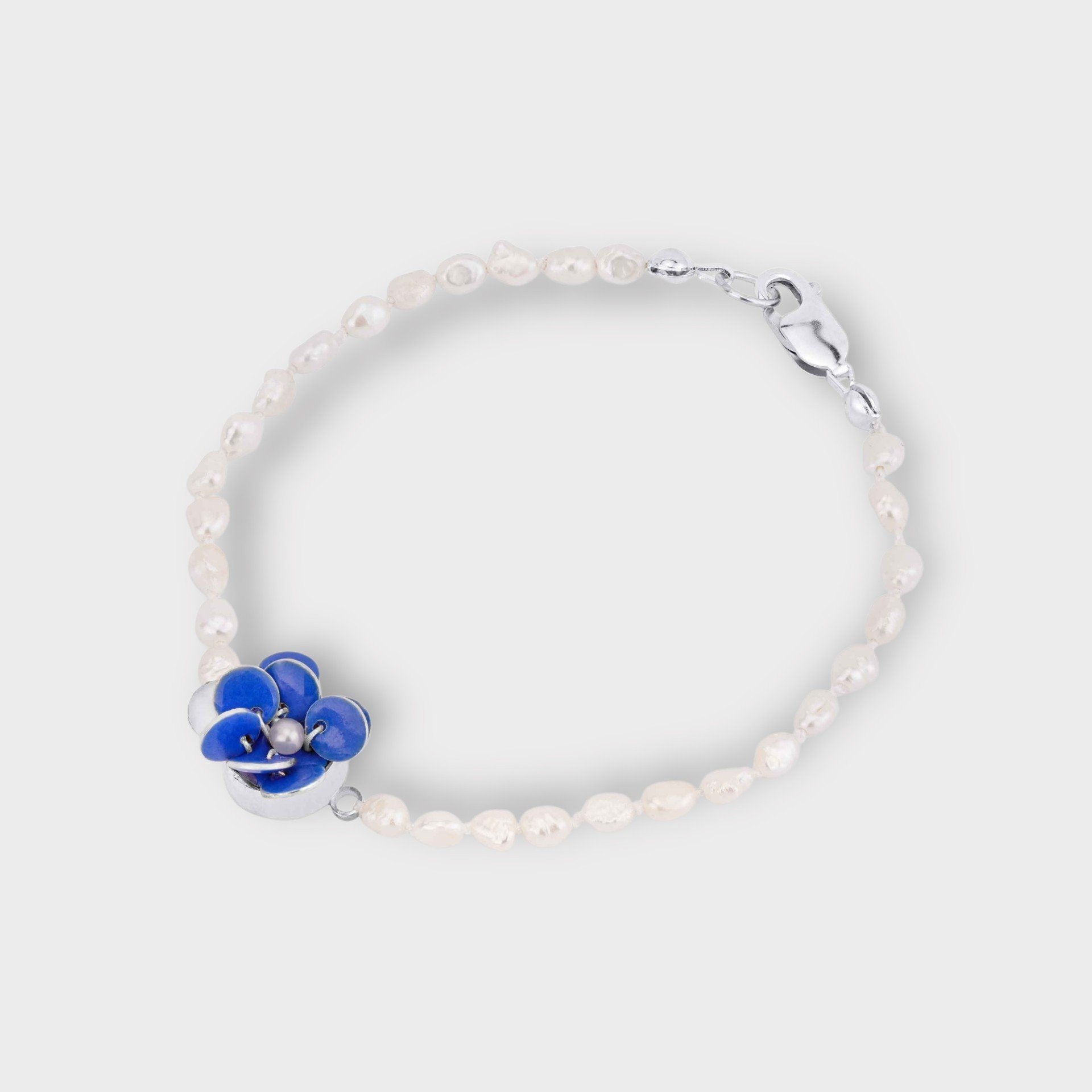 blue bracelet plain.jpg