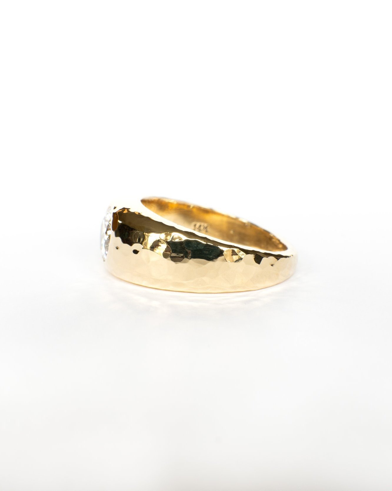 Jess%27+ring+side.jpg
