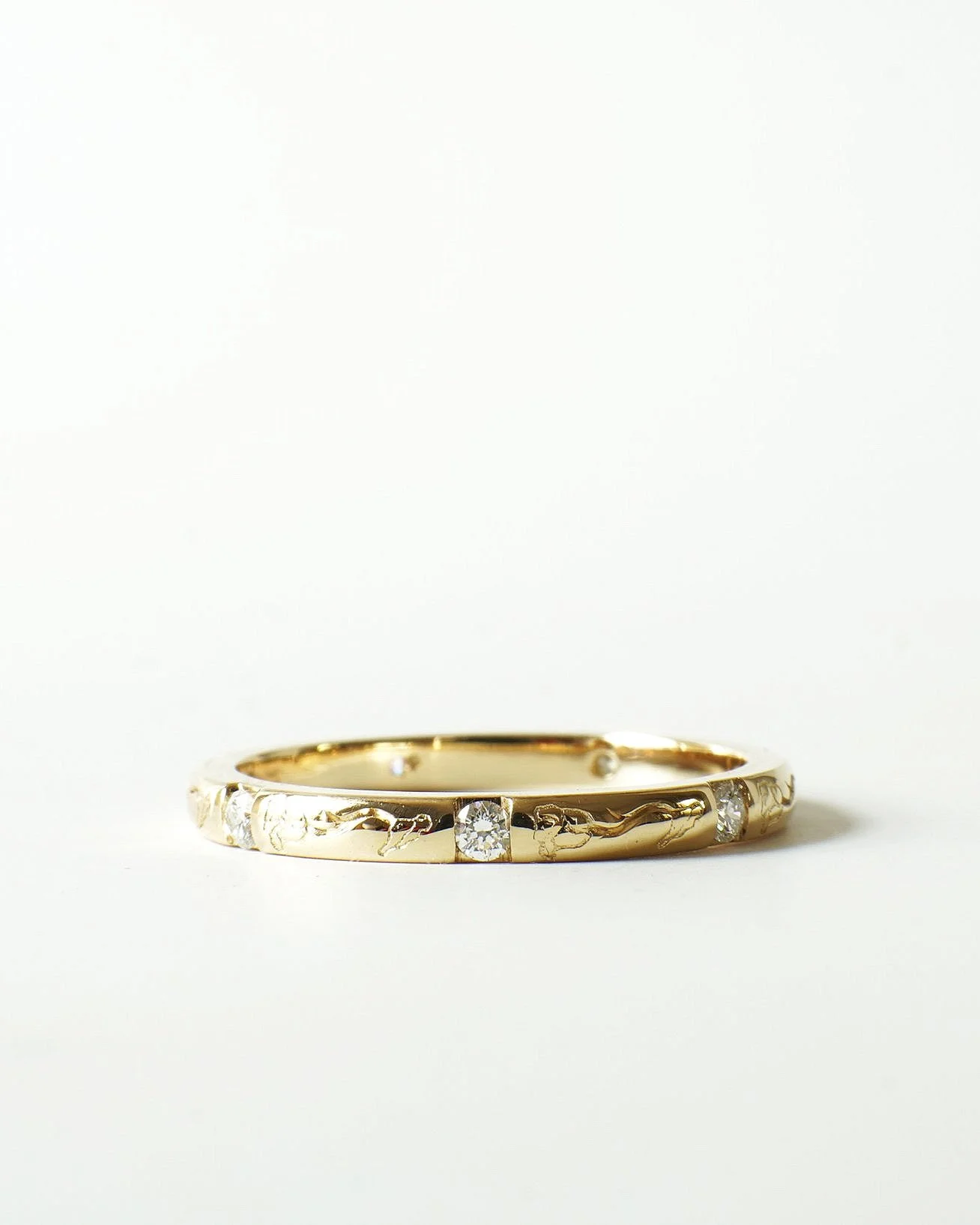Emylee%27s+ring+solo.jpg