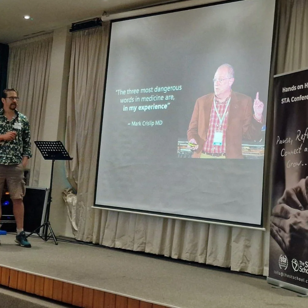 Great conference - the Hand On Hub &amp; Sports Therapy Association gig in Exmouth. Had the opportunity to talk about cognitive biases affecting researchers, therapists and clients.
Fab time learning and connecting in this great community.