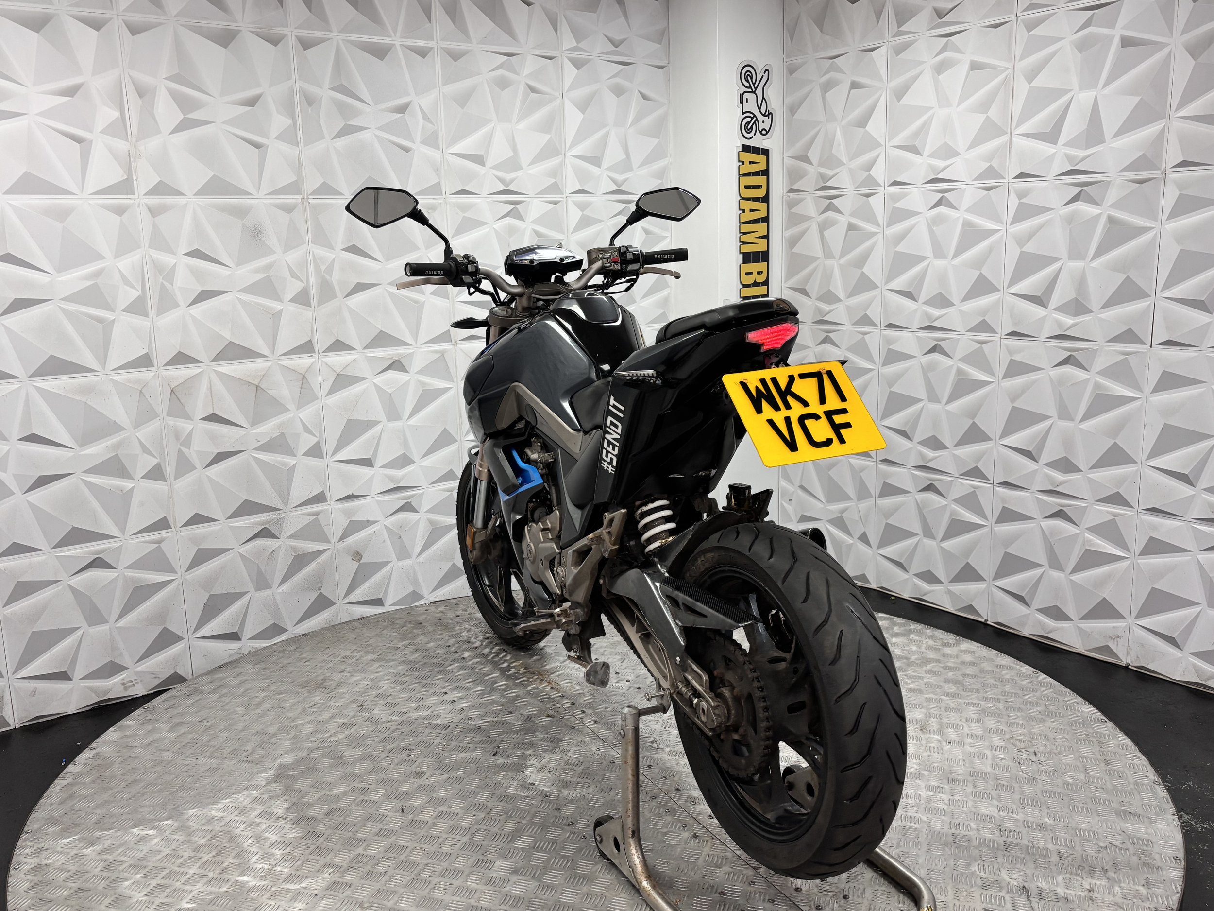 Photo 18-11-2025, 10 02 51.jpg