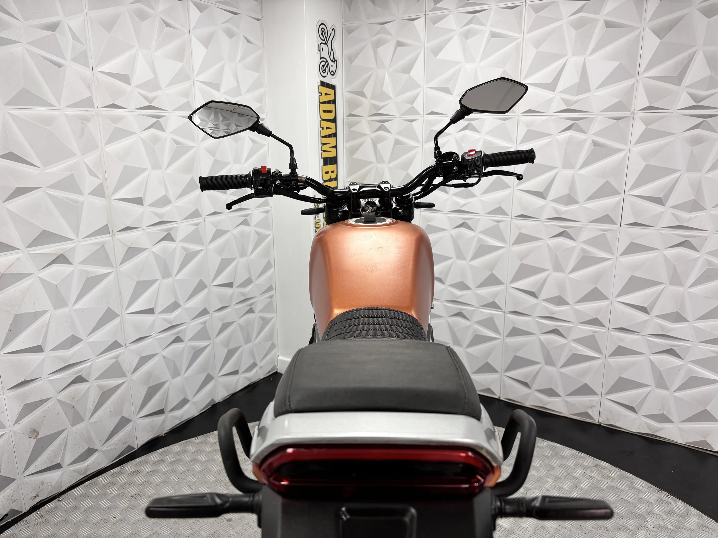 Photo 05-11-2025, 15 37 53.jpg