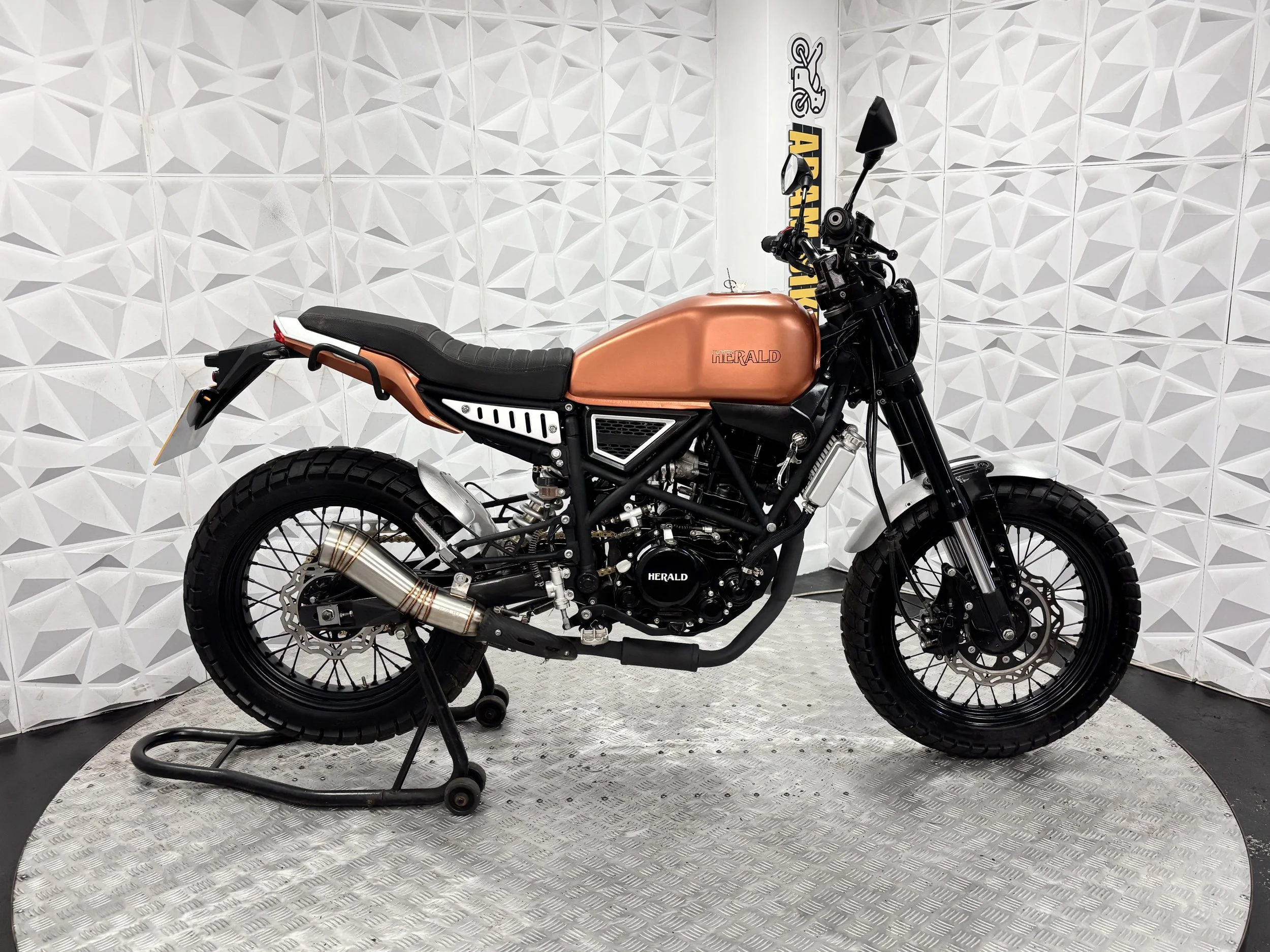 Photo 05-11-2025, 15 44 17.jpg