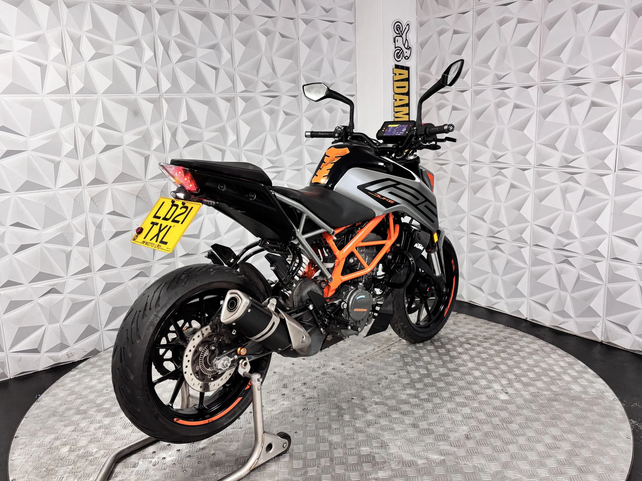 Photo 19-11-2025, 16 14 00.jpg