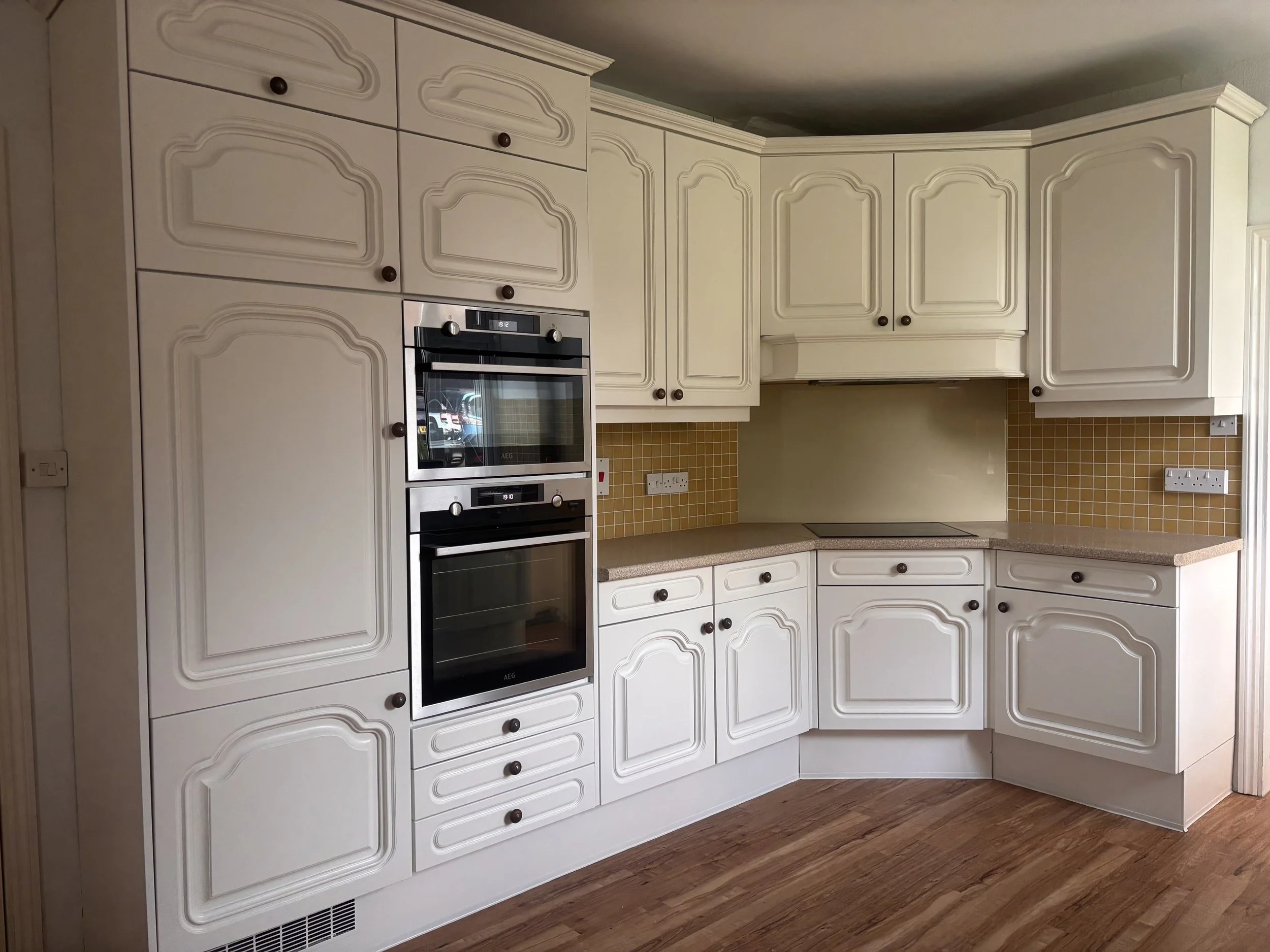 Stembridge Kitchen Respray.jpg