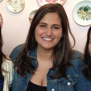 Lauren Sambumbia