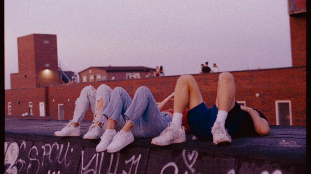 Portra800_July19-0063-2_Colored copy.jpg