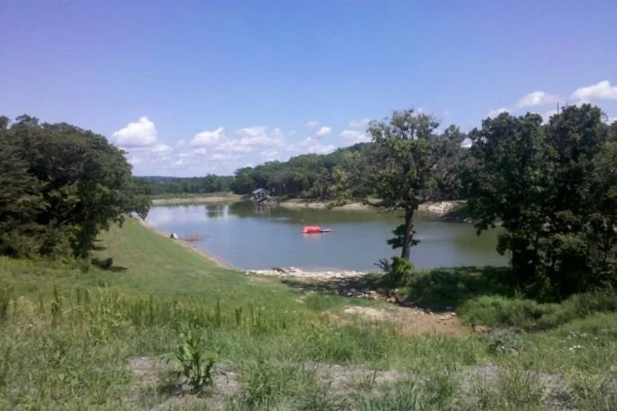 Barton_Lake-123-686-457-80-c.jpeg