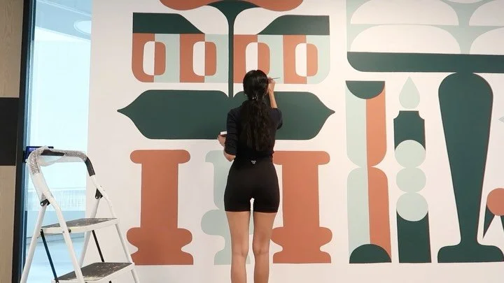 Here&rsquo;s the documentation of a mural I did for a private corporate client.

&ldquo;The Presence,&rdquo; 2024.
Acrylic on wall. 
👀
👃🏽
👄
This piece came together over four days of painting. I kept the palette to just three colours to push myse