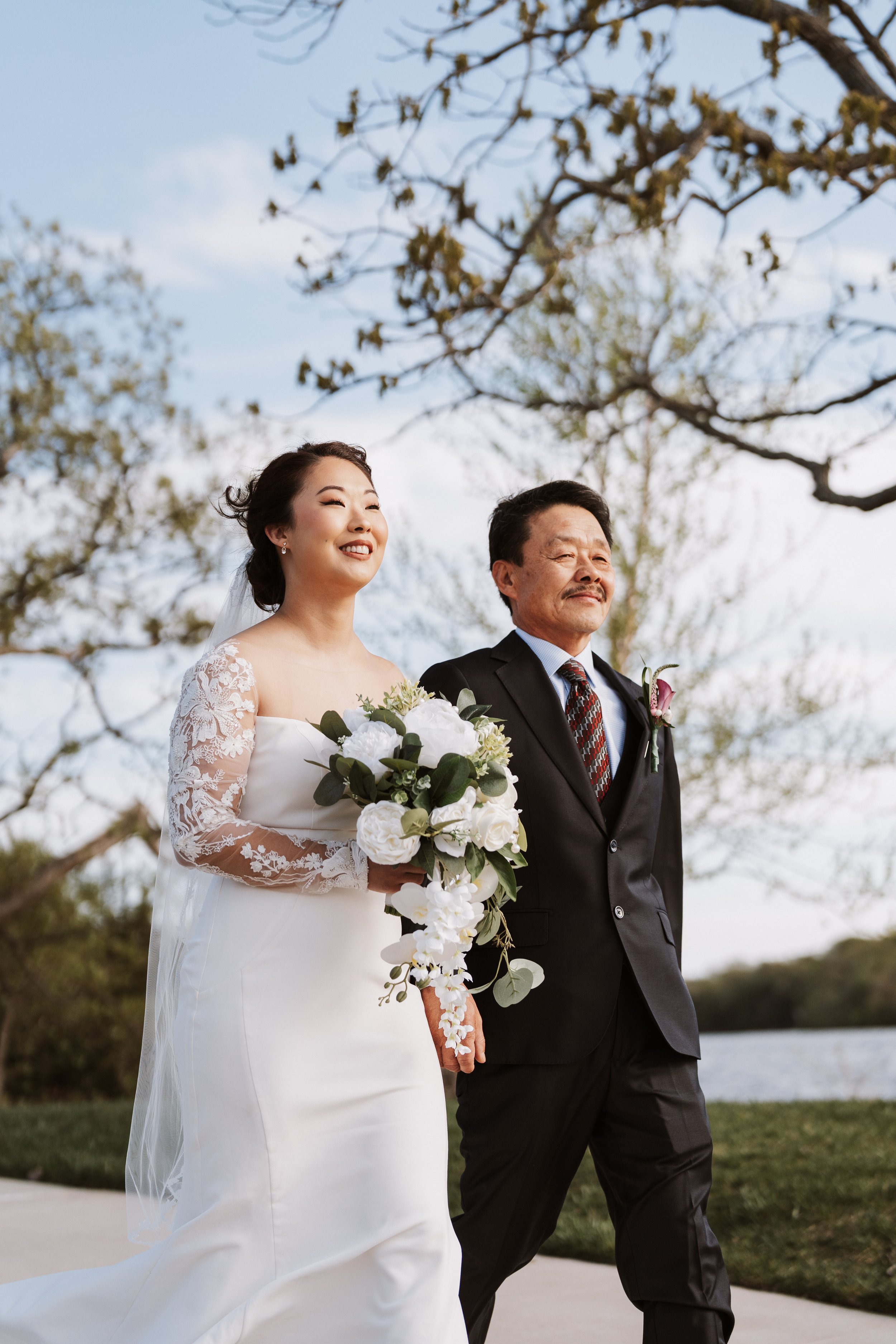 196_WeddingPhoto.jpg