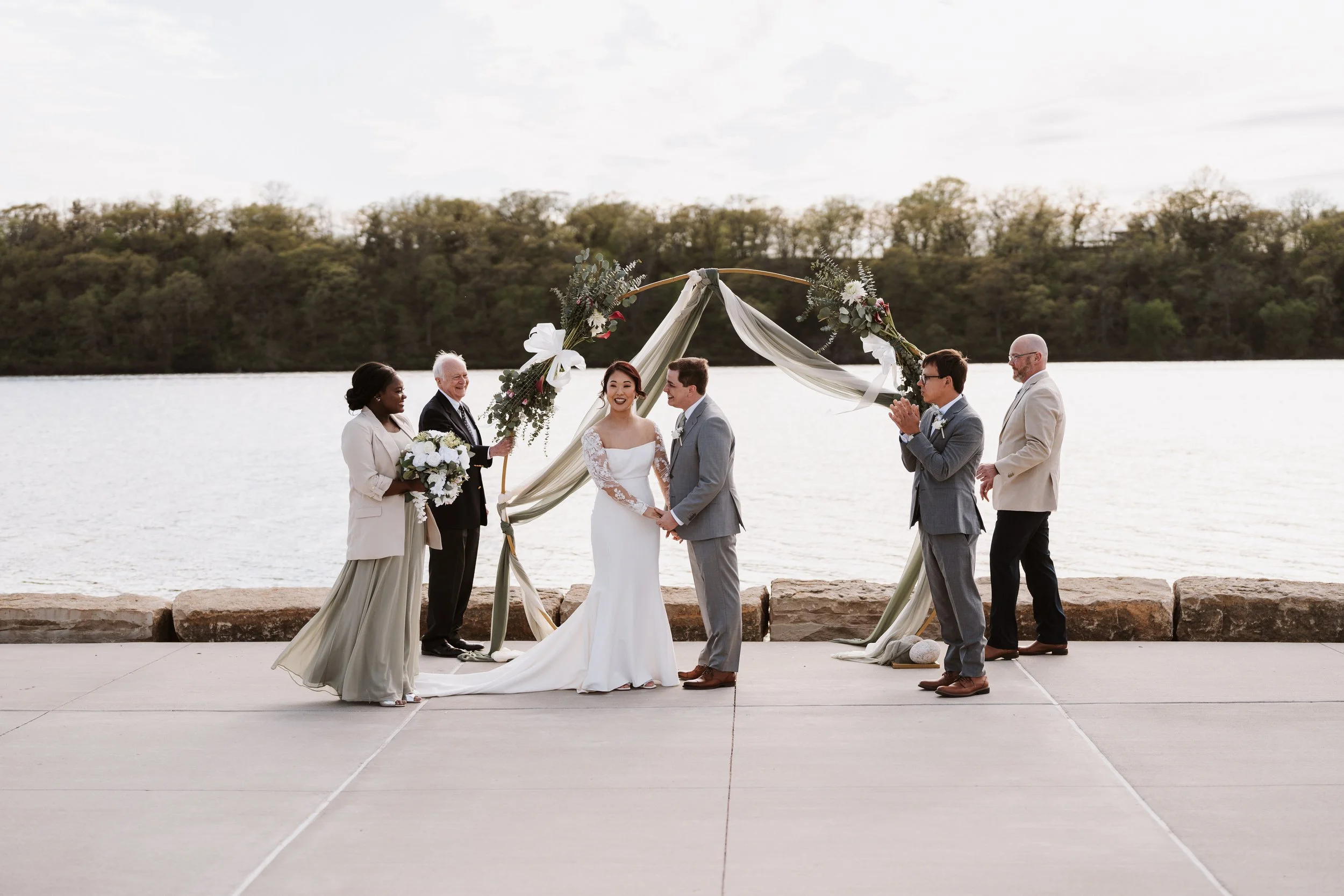 225_WeddingPhoto.jpg