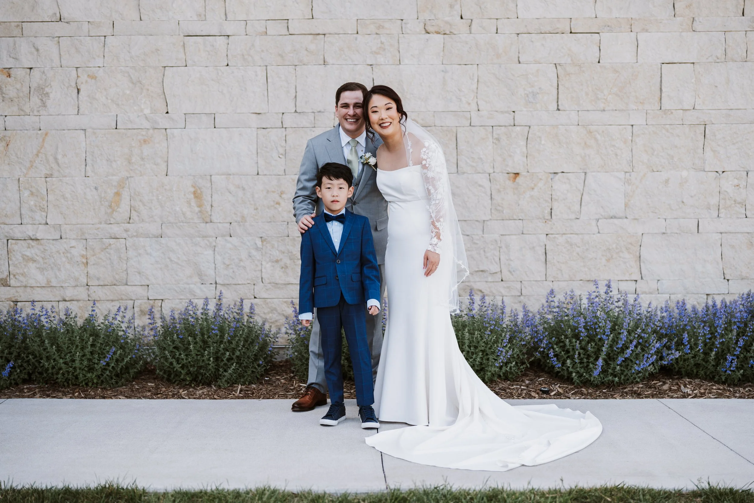 144_WeddingPhoto.jpg