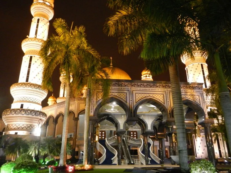 Brunei Darussalam, land of lovely surprises