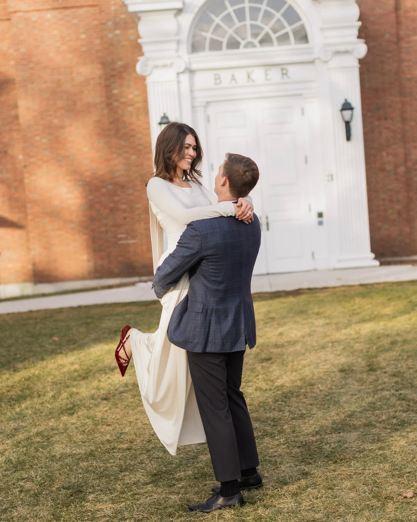 An afternoon at the library with Alex &amp; Pierce 📸

#editorialweddingphotographer #documentaryweddingphotography #filmphotography #filmweddingphotographer #engaged