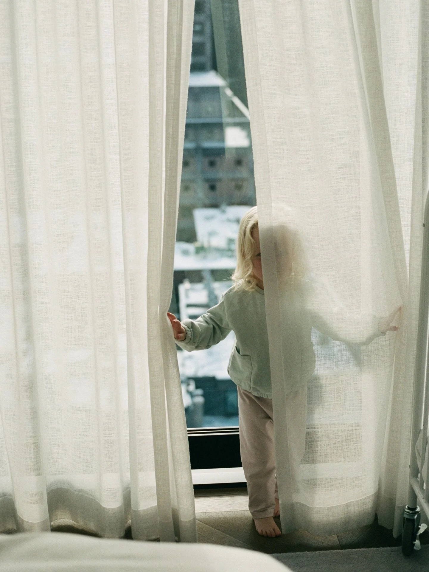 BTS from the current season (and winter season) of life. 🤍

#filmphotography #filmportrait #film #family #filmphotographer