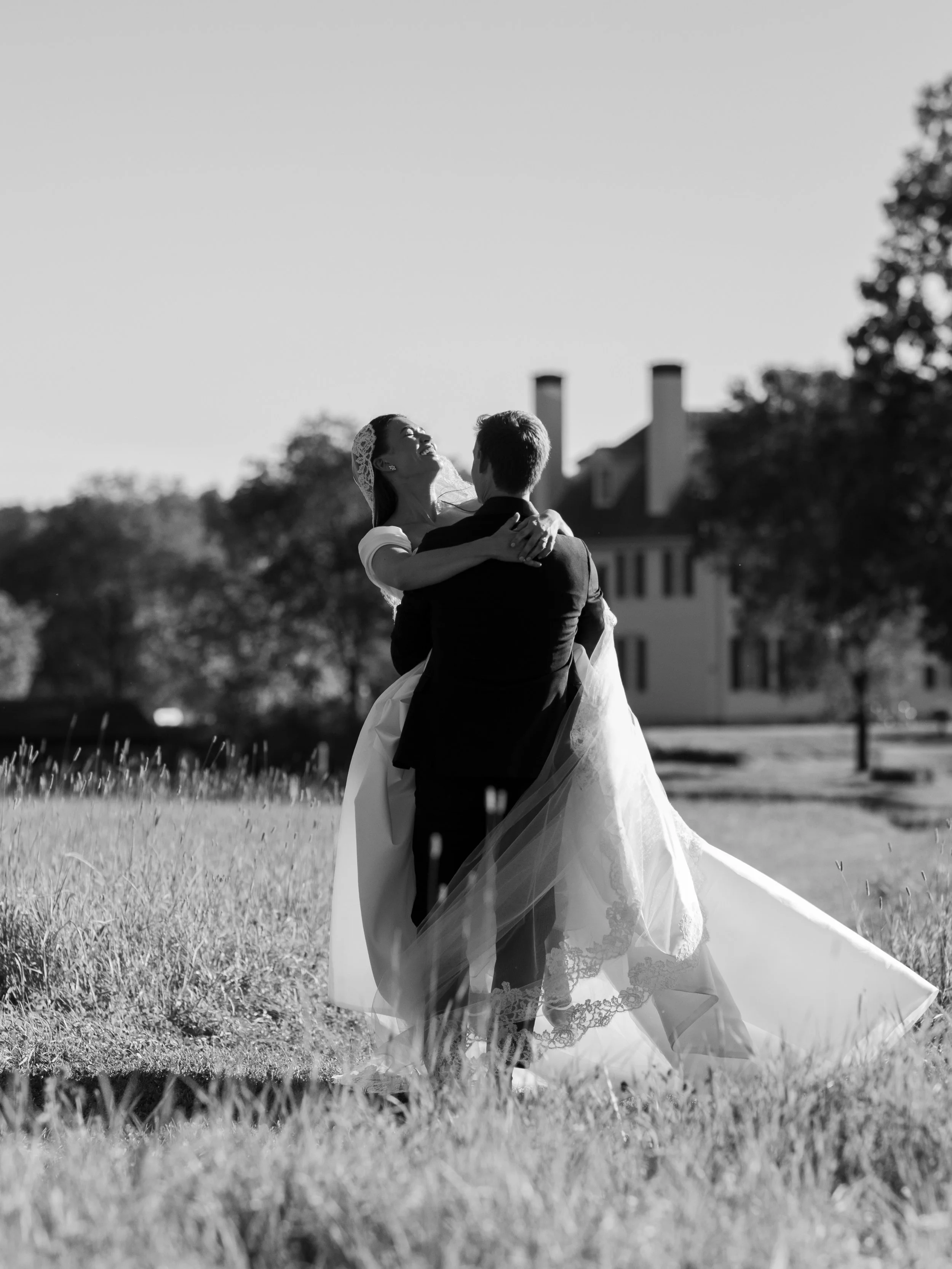 An incredibly fun and beautiful day with Alex &amp; Pierce ❤️&zwj;🔥

Venue:&nbsp;@hamiltonhouseweddings
Planning and Design: @nicolemowerevents
Photographer&nbsp;@keithmacdonaldphoto
Videographer: @nickcollingwoodvintage
Entertainment:&nbsp;@soulofb