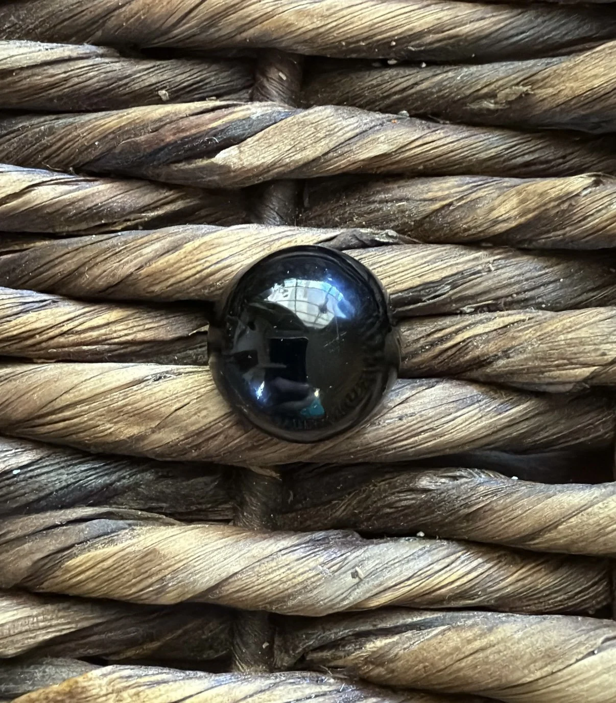 Omi- Obsidian Navel Plug