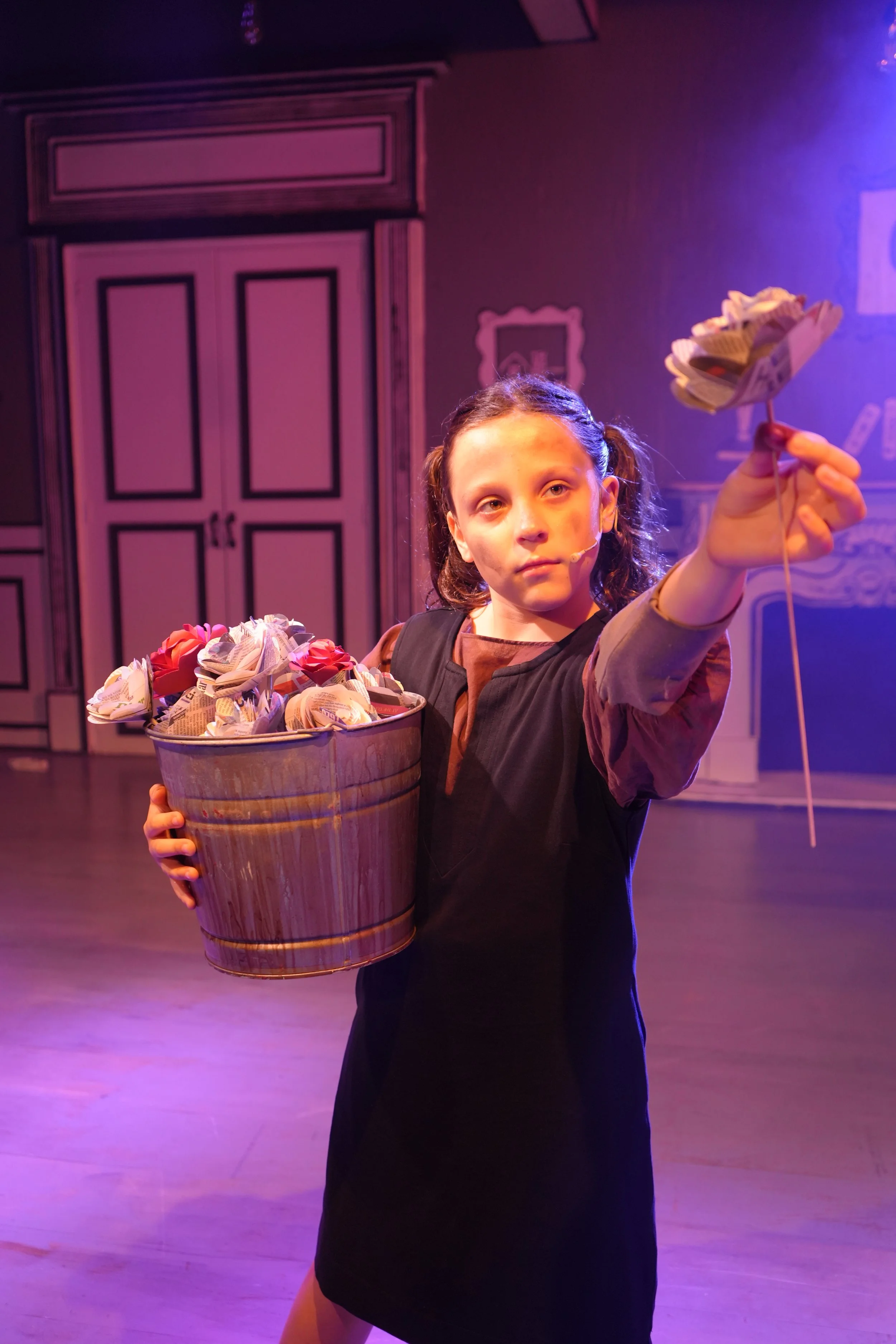 Annie Jr Newspaper Flowers