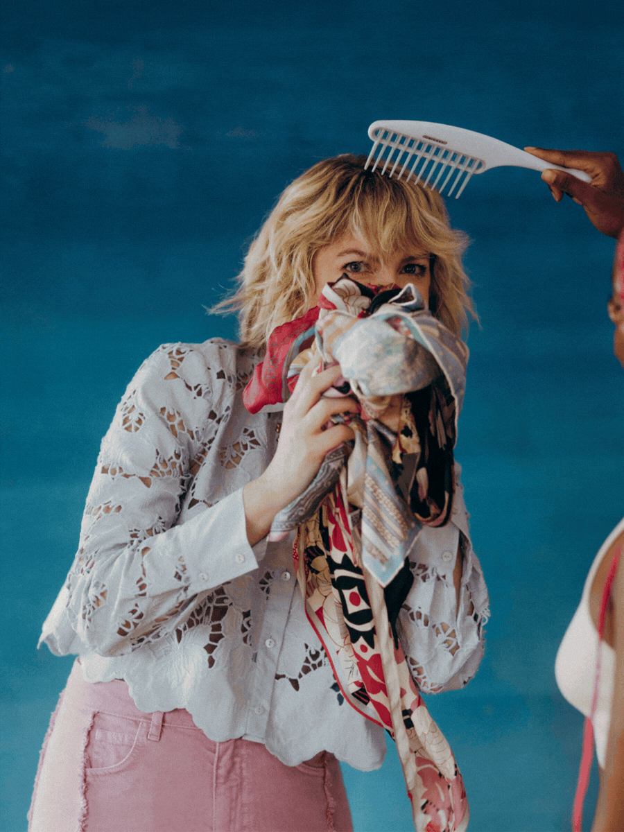 Animated images of Natalie tossing fabrics in the air