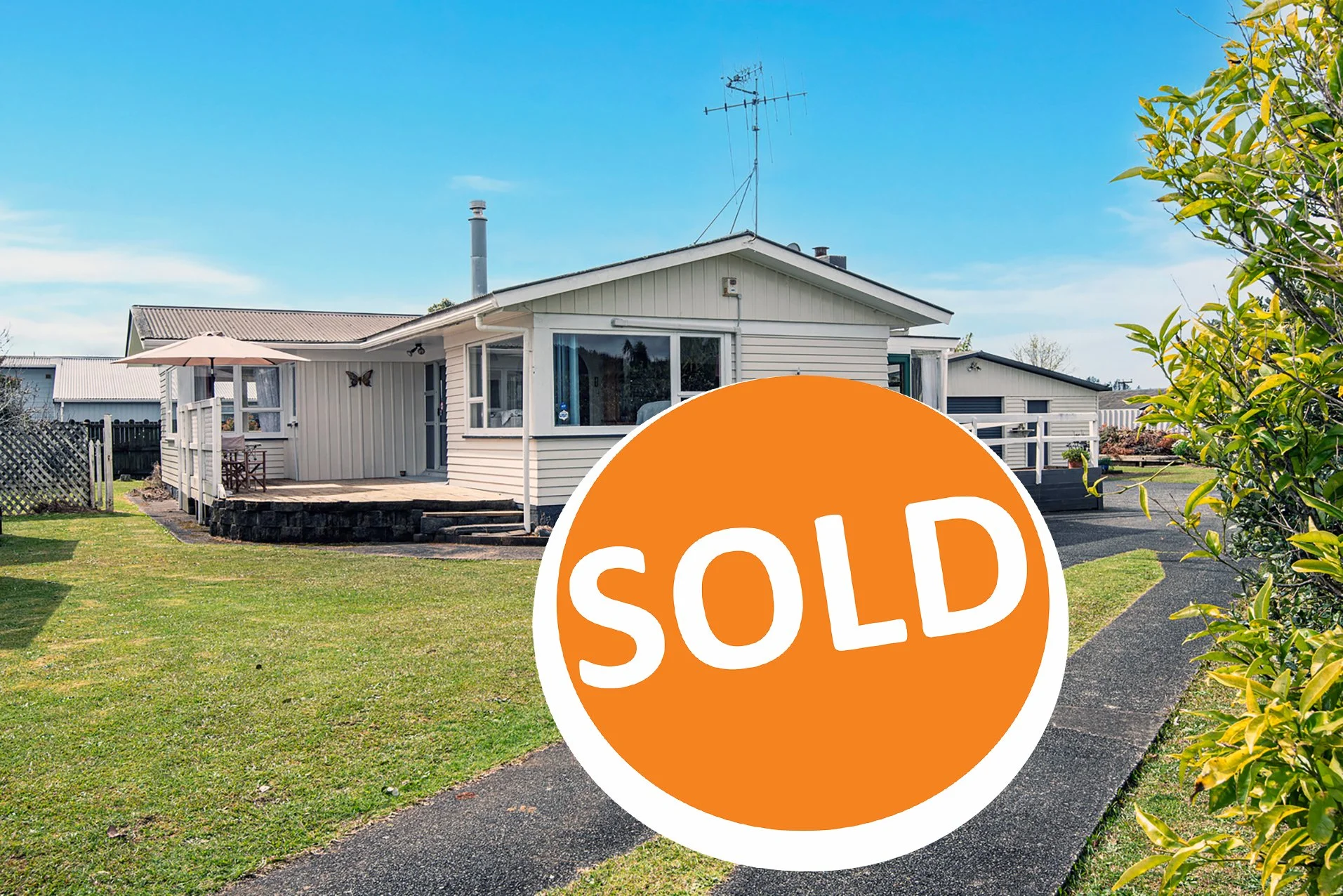 BeazleyCres sold2.jpg
