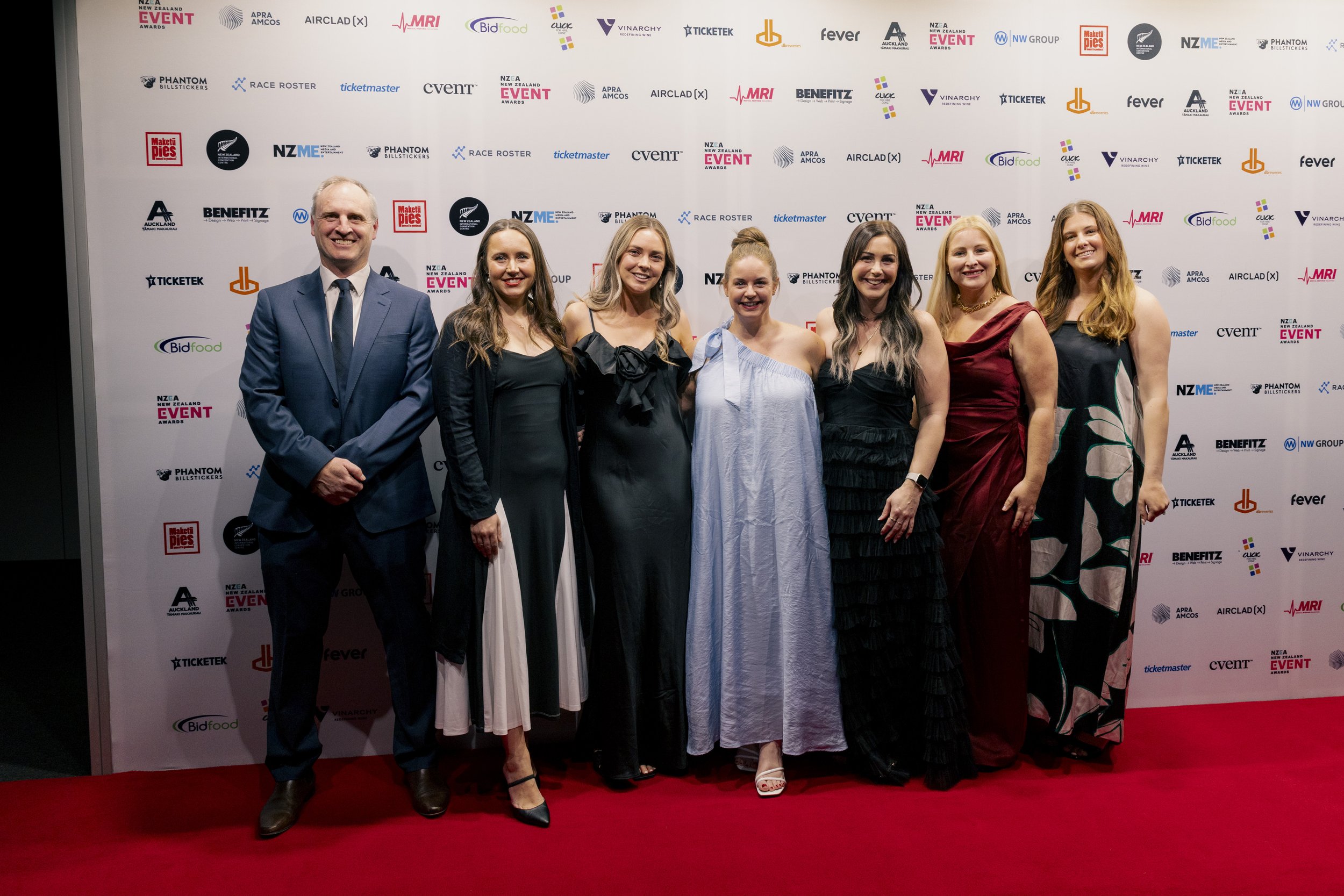 Red Carpet - 002 - 0F4A5008.jpg