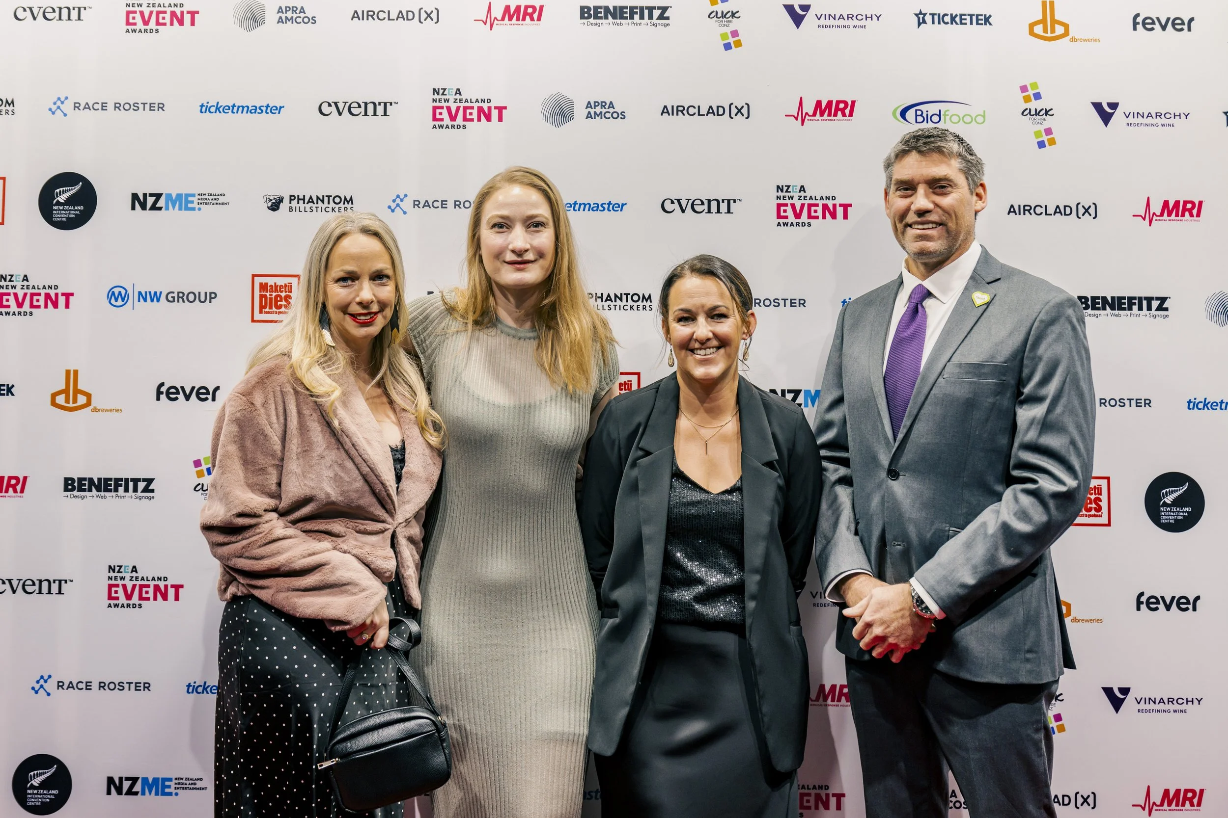 Red Carpet - 45 - 0F4A4990.jpg