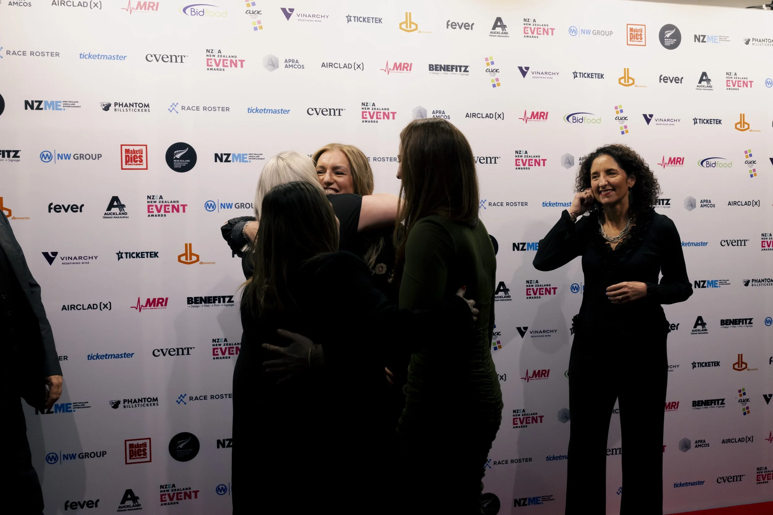 Awards Party - 157 - 0F4A7088.jpg