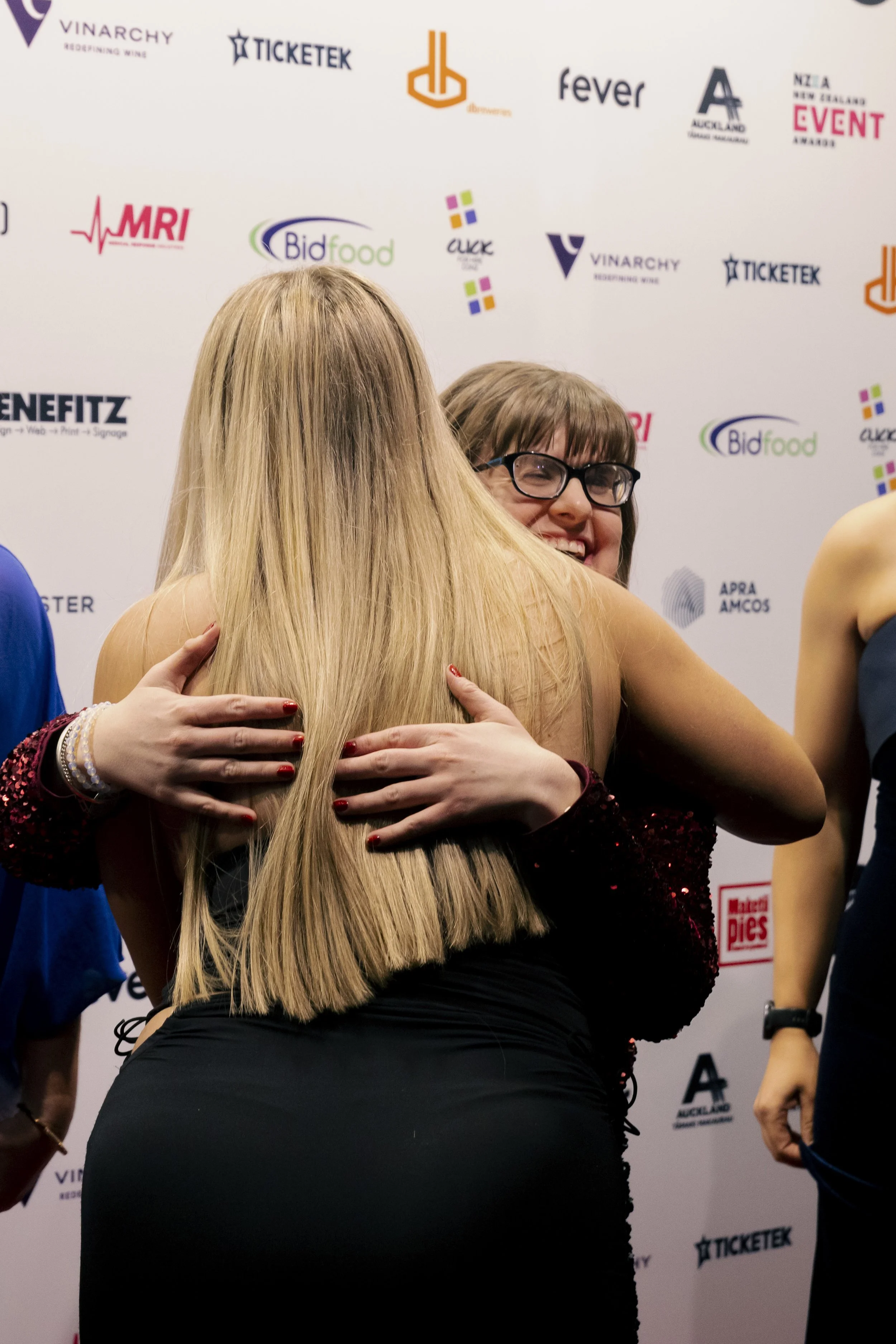 Awards Party - 150 - 0F4A6848.jpg