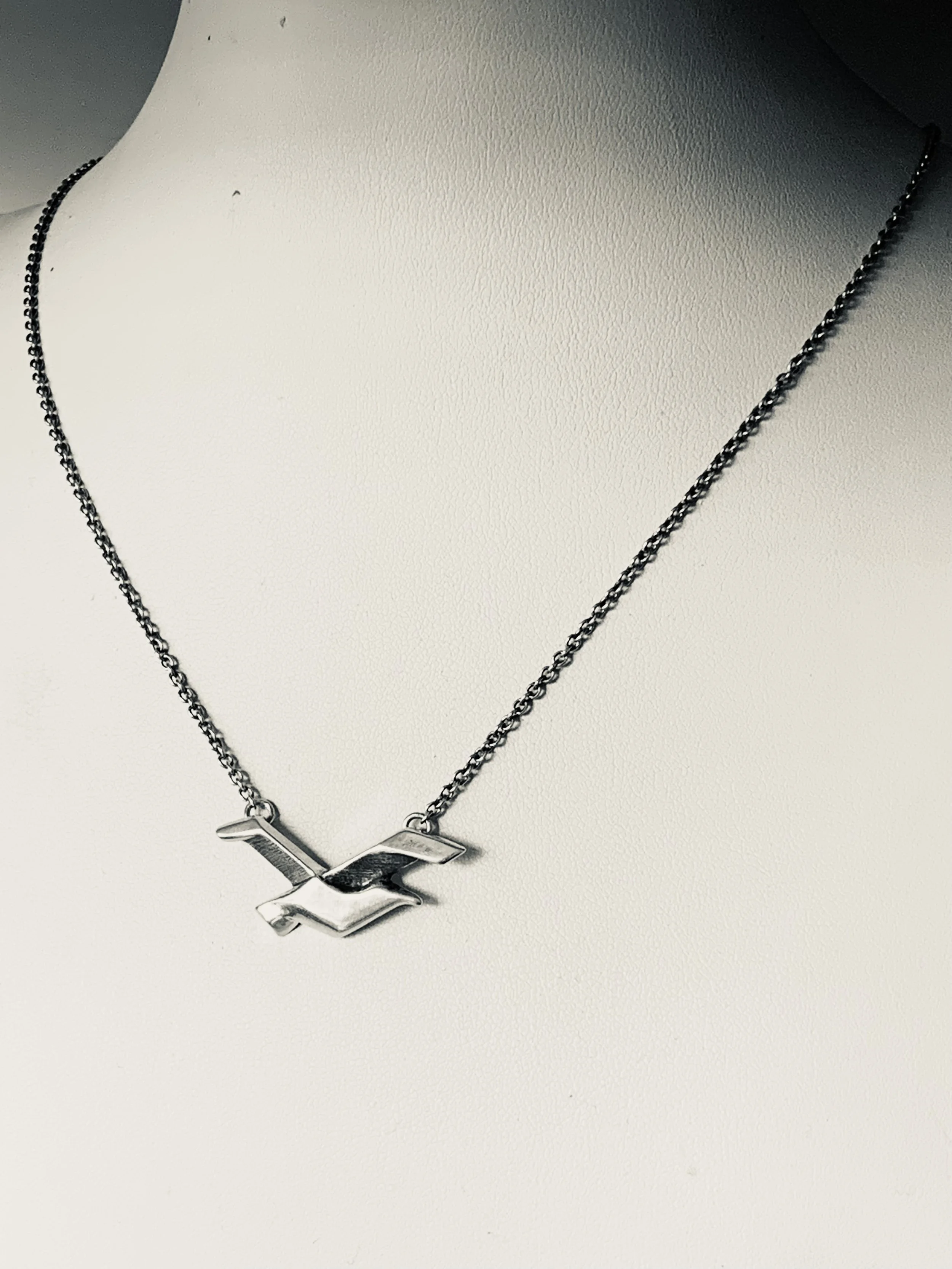 Sand Gull pendant