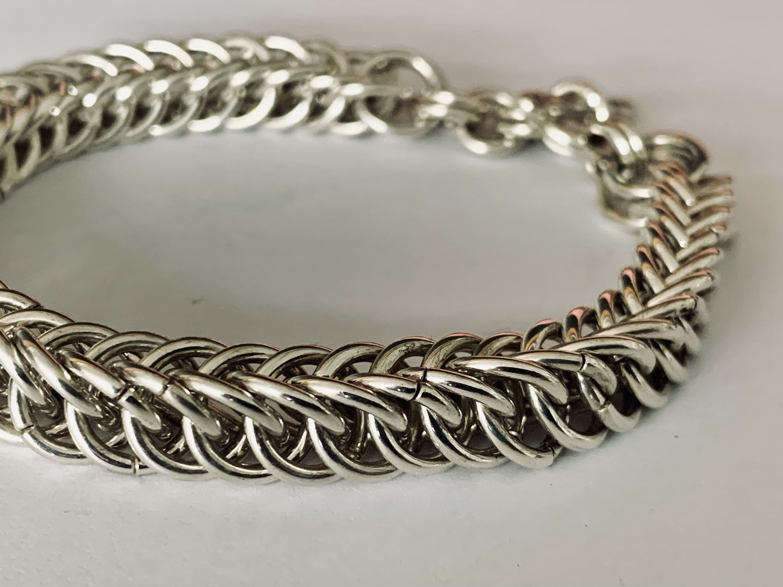 Half persian rectangular chainmaille bracelet 1cm x 22cm - rear.jpeg