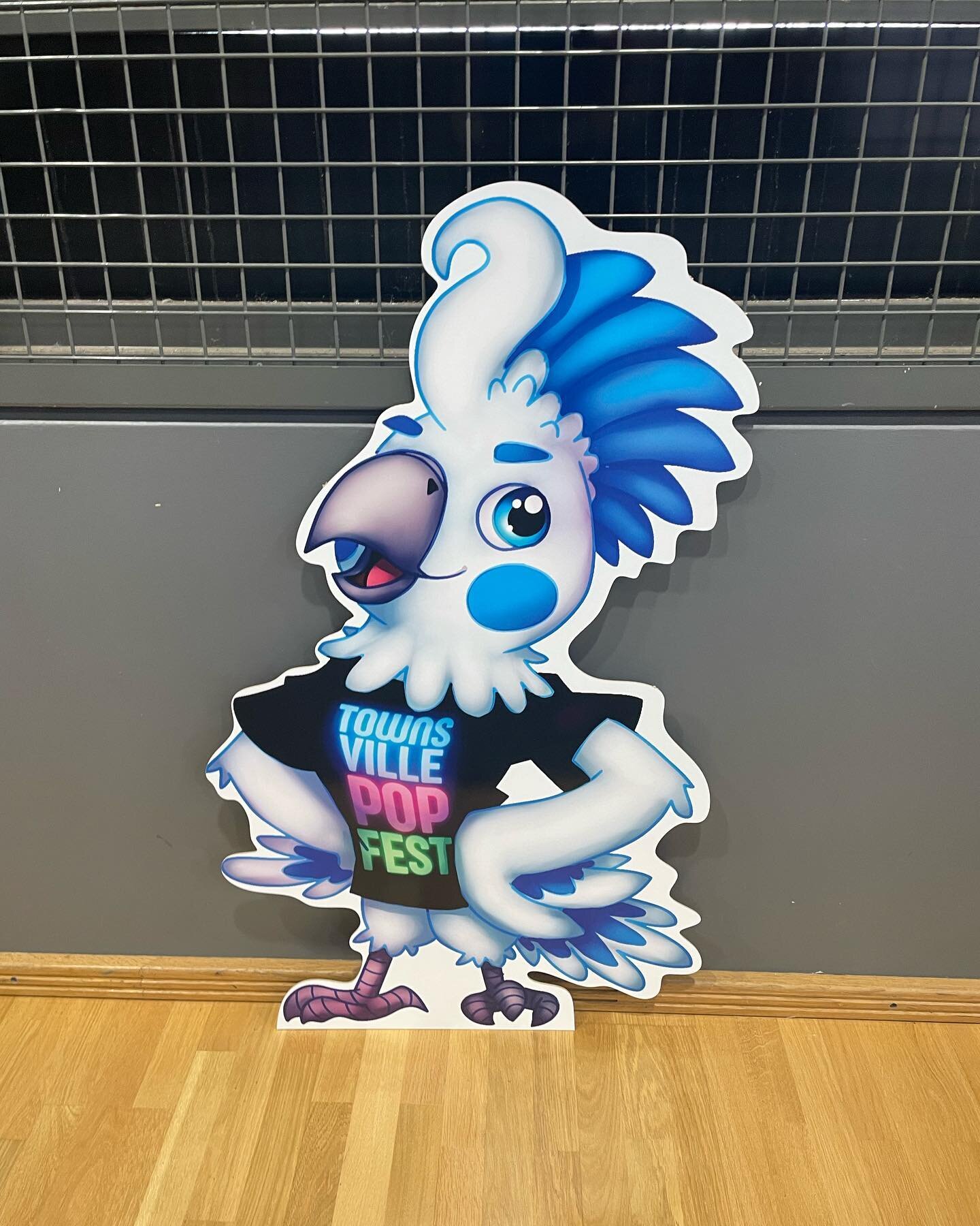 For the next 30 mins at Townsville Pop Fest we want everyone taking pics of our awesome mascot and sharing it on your socials! One person at random will be chosen to win a prize pack kindly donated by some of our vendors 👏👏 Make sure you tag #towns