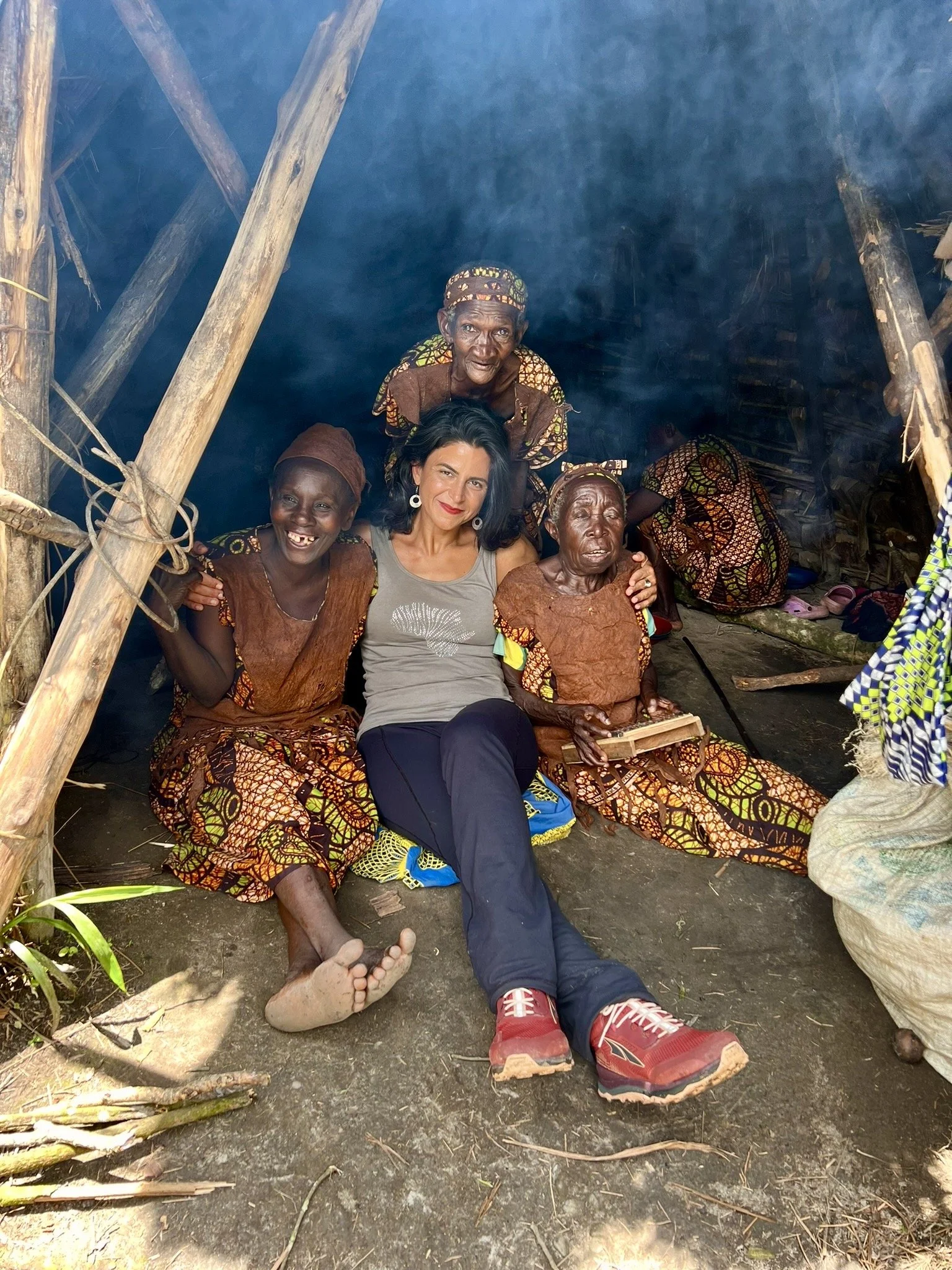 Women in Batwa pygmy tribe in Uganda