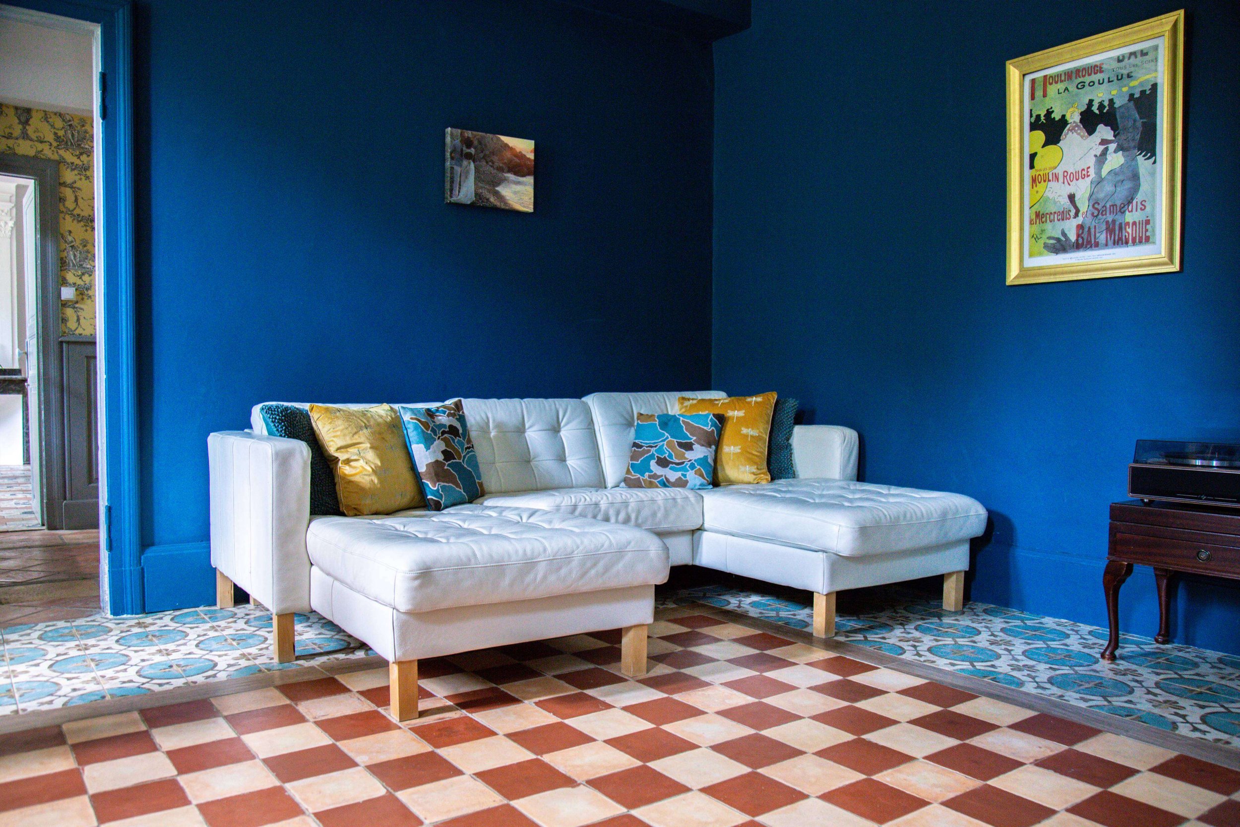 Living-room LA MAISON.jpeg