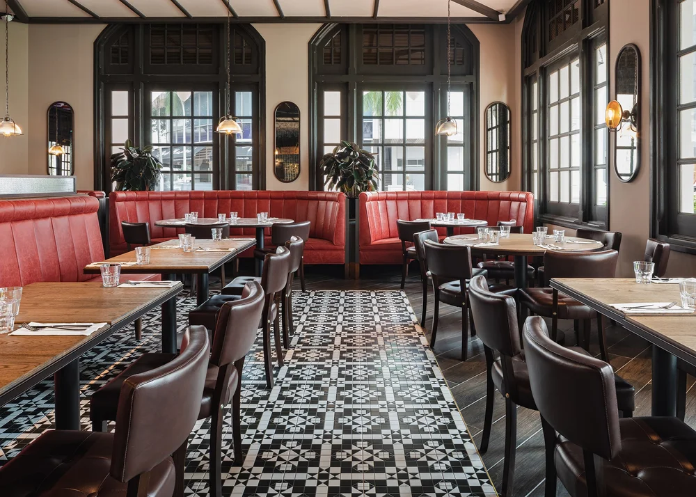 Burger & Lobster at Raffles Hotel, Singapore — Rockett