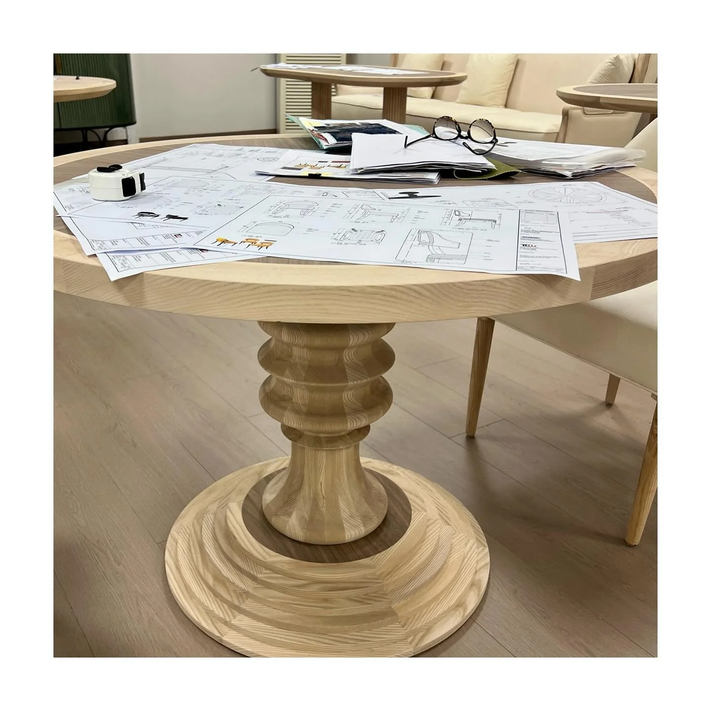 From sketch to craftsmanship - The furniture for 67 Pall Mall Bordeaux is starting to take shape.

Every piece of furniture for 67 Pall Mall Bordeaux is being carefully handcrafted by our trusted makers. We recently reviewed the first round of mock-u